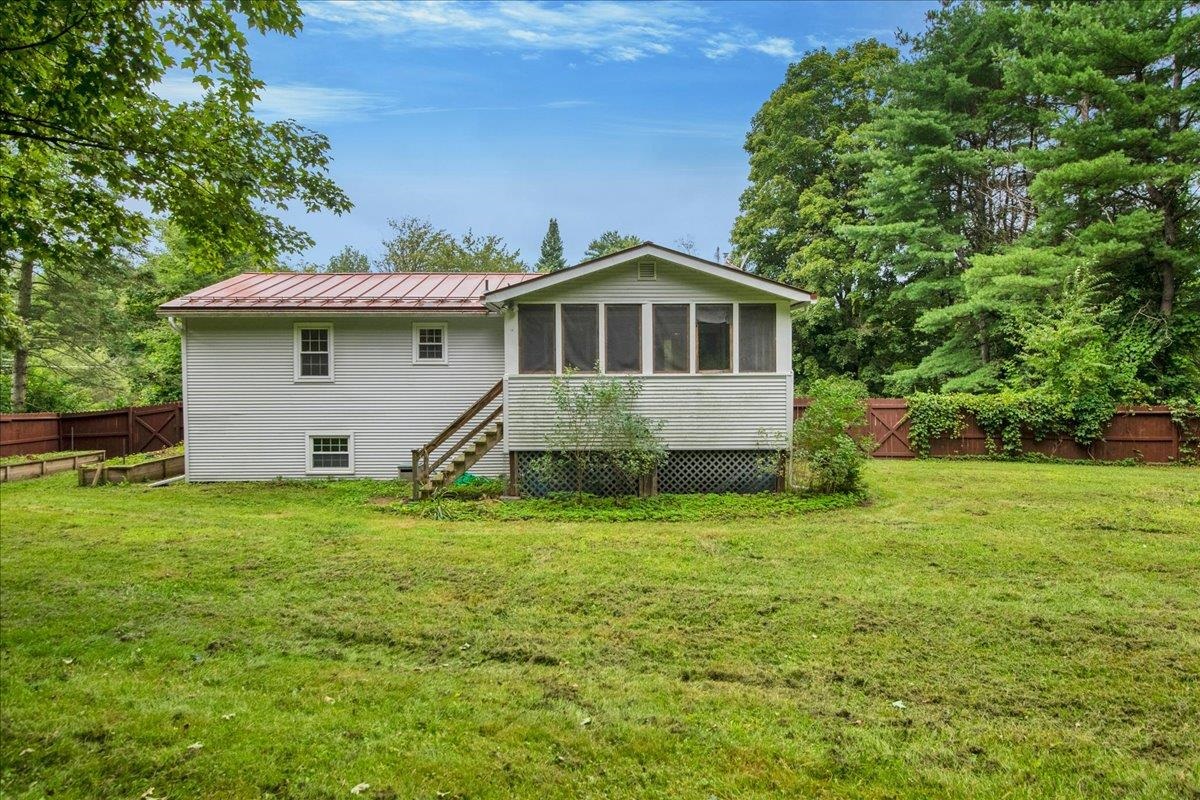 9 Griswold Street Property Photo 30