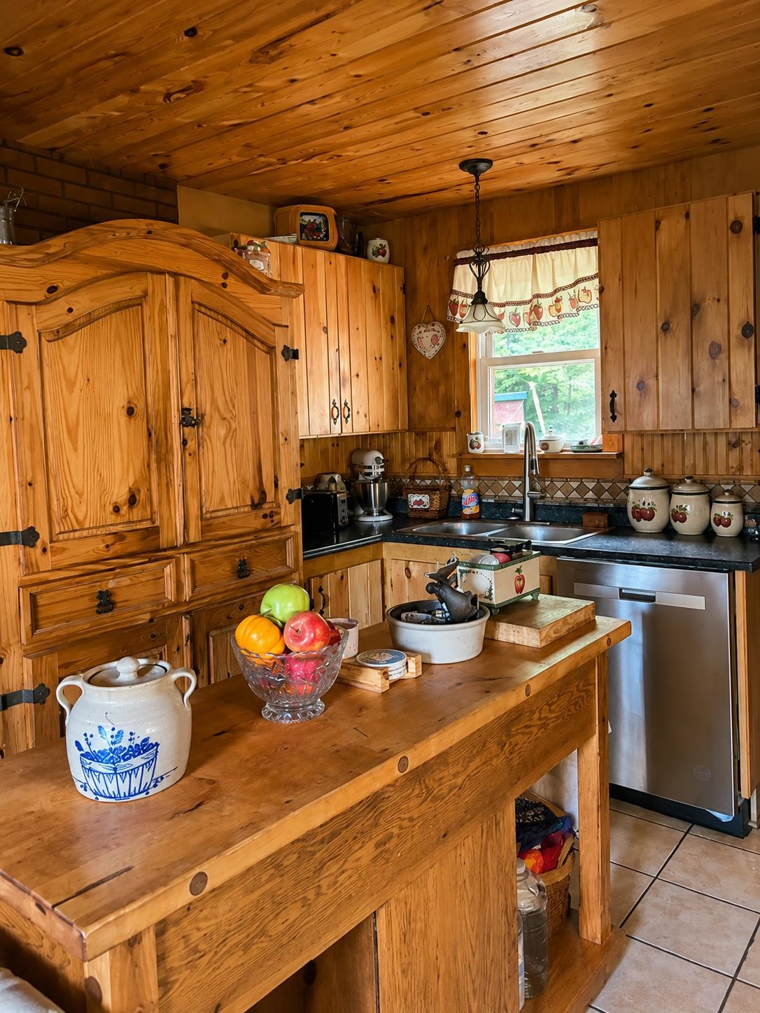 933 Milan Road Property Photo 10