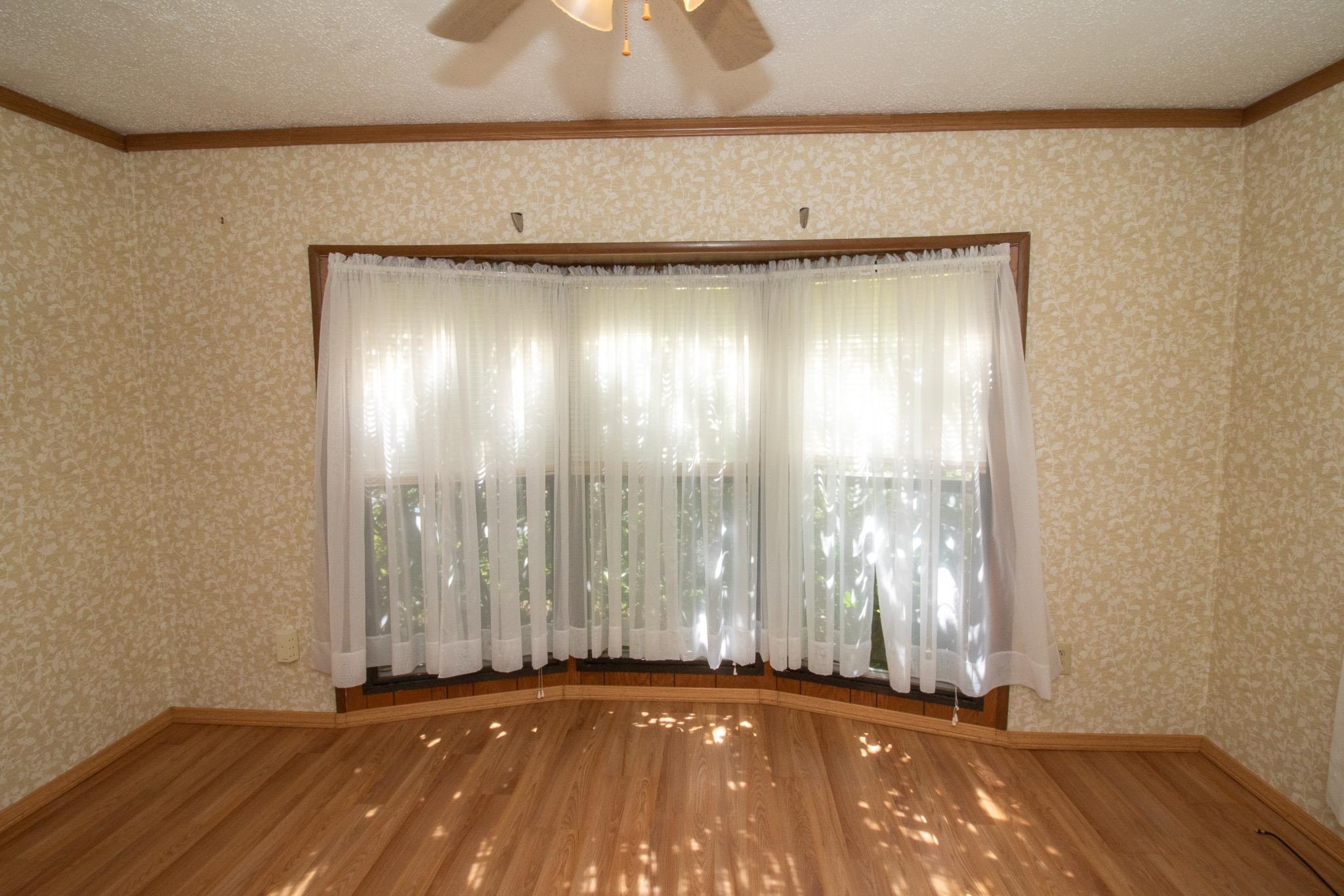 11 N Dewberry Lane Property Photo 4