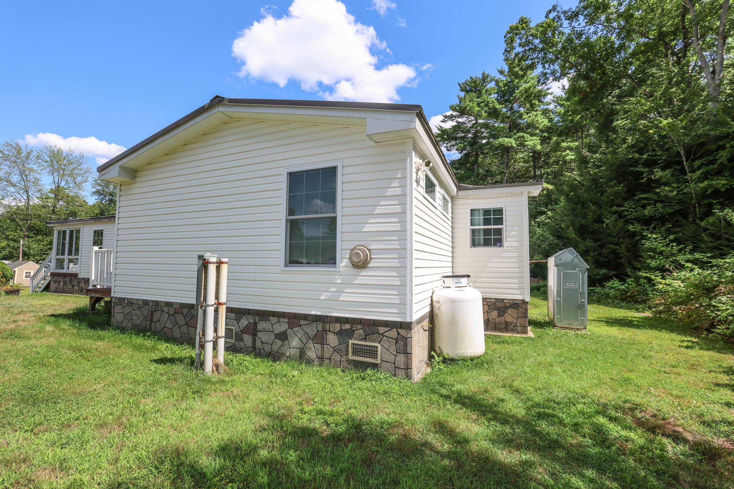 16 Roland Drive Property Photo 6