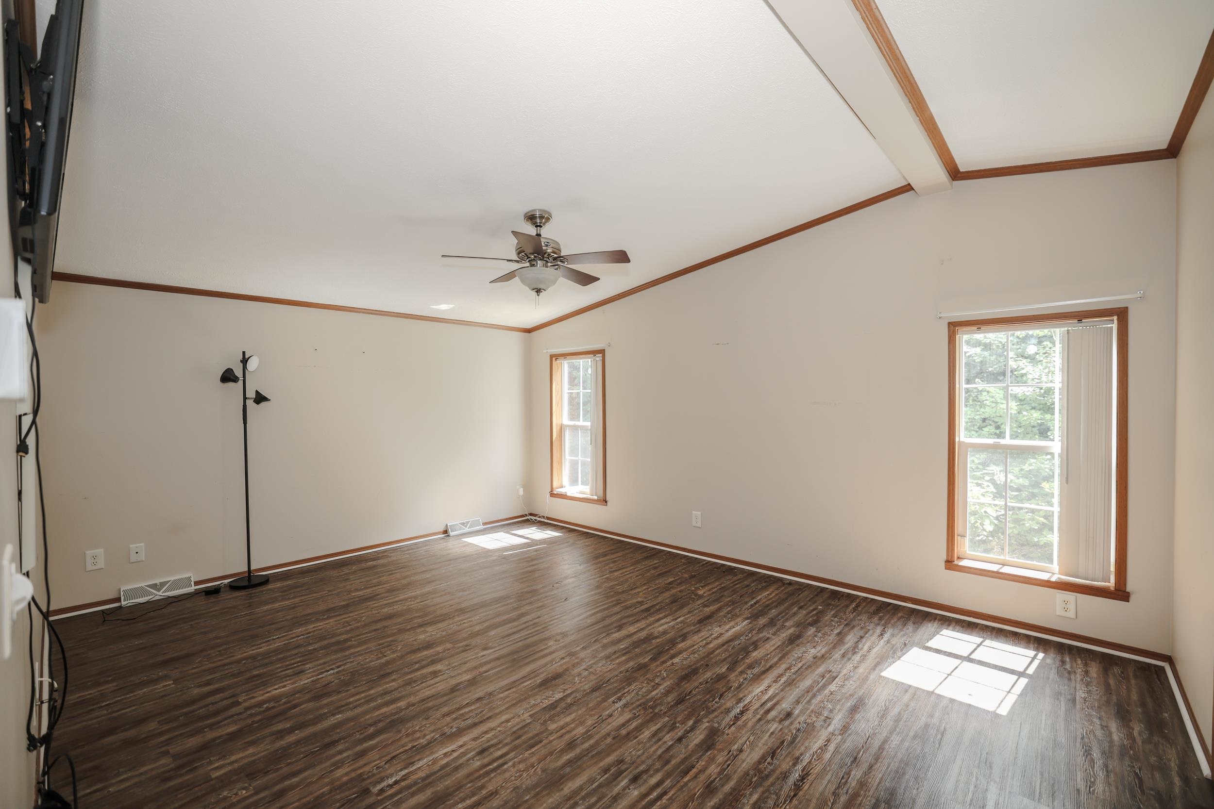 16 Roland Drive Property Photo 32