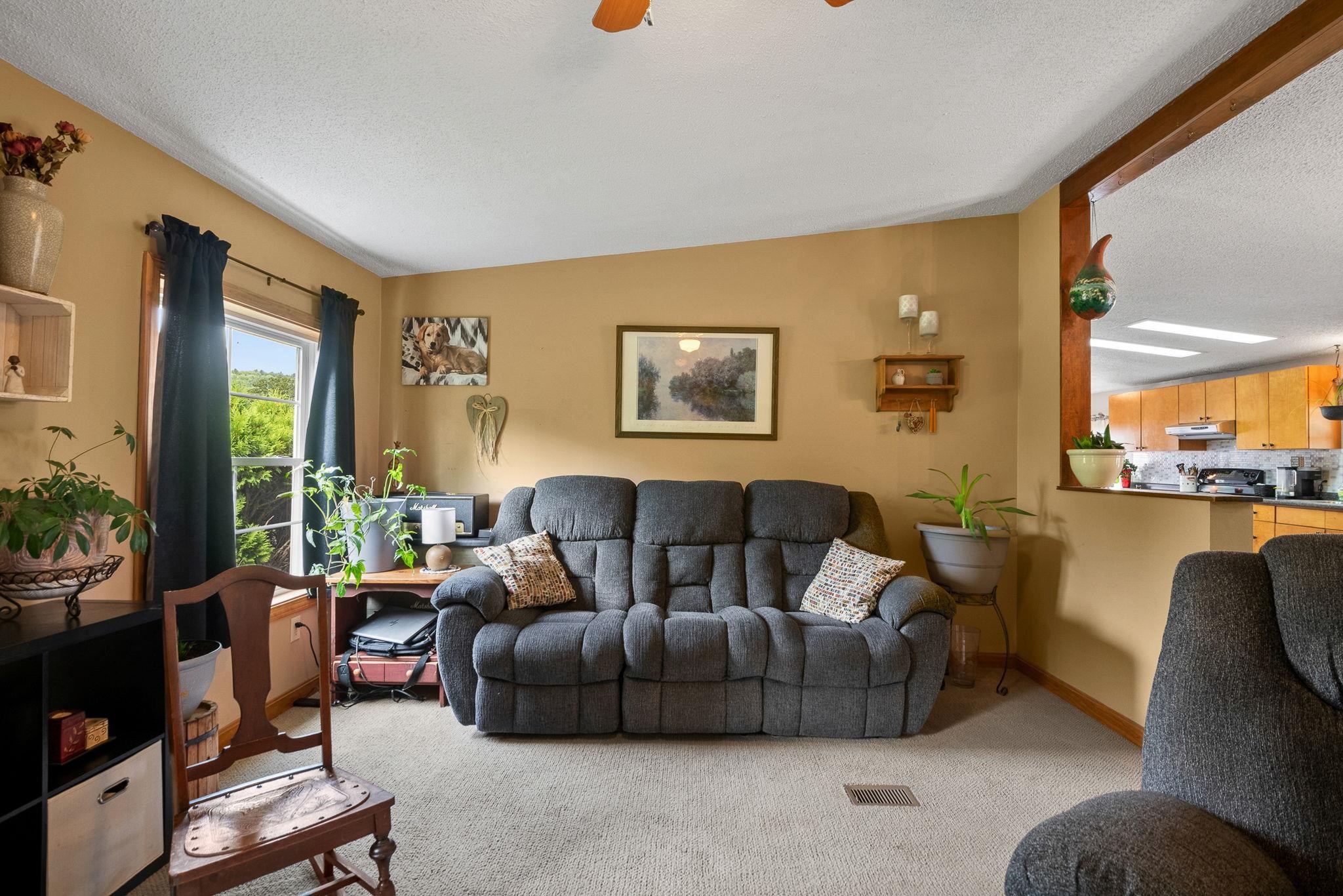351 Dickinson Drive Property Photo 26