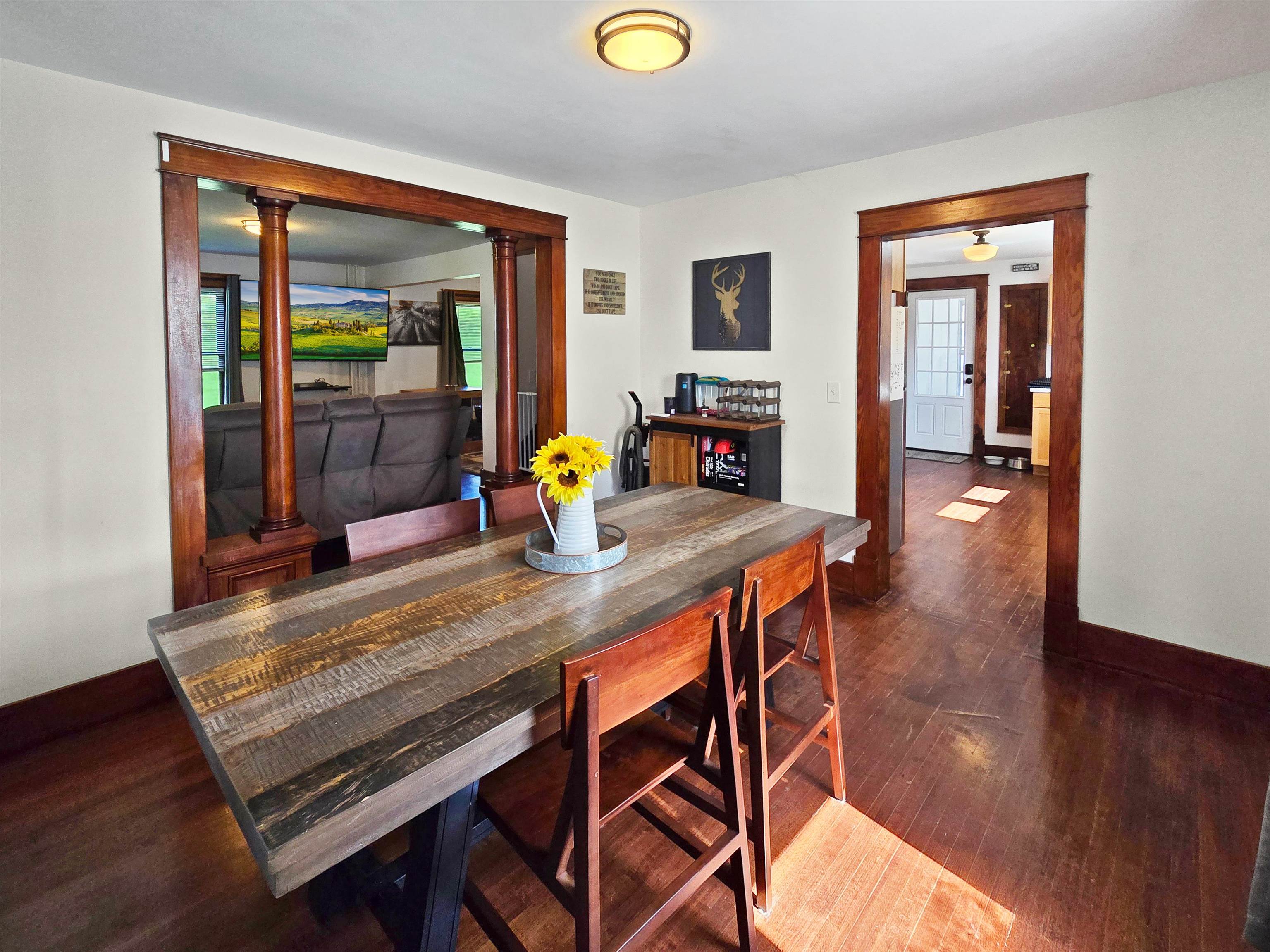 286 Thrall Avenue Property Photo 8