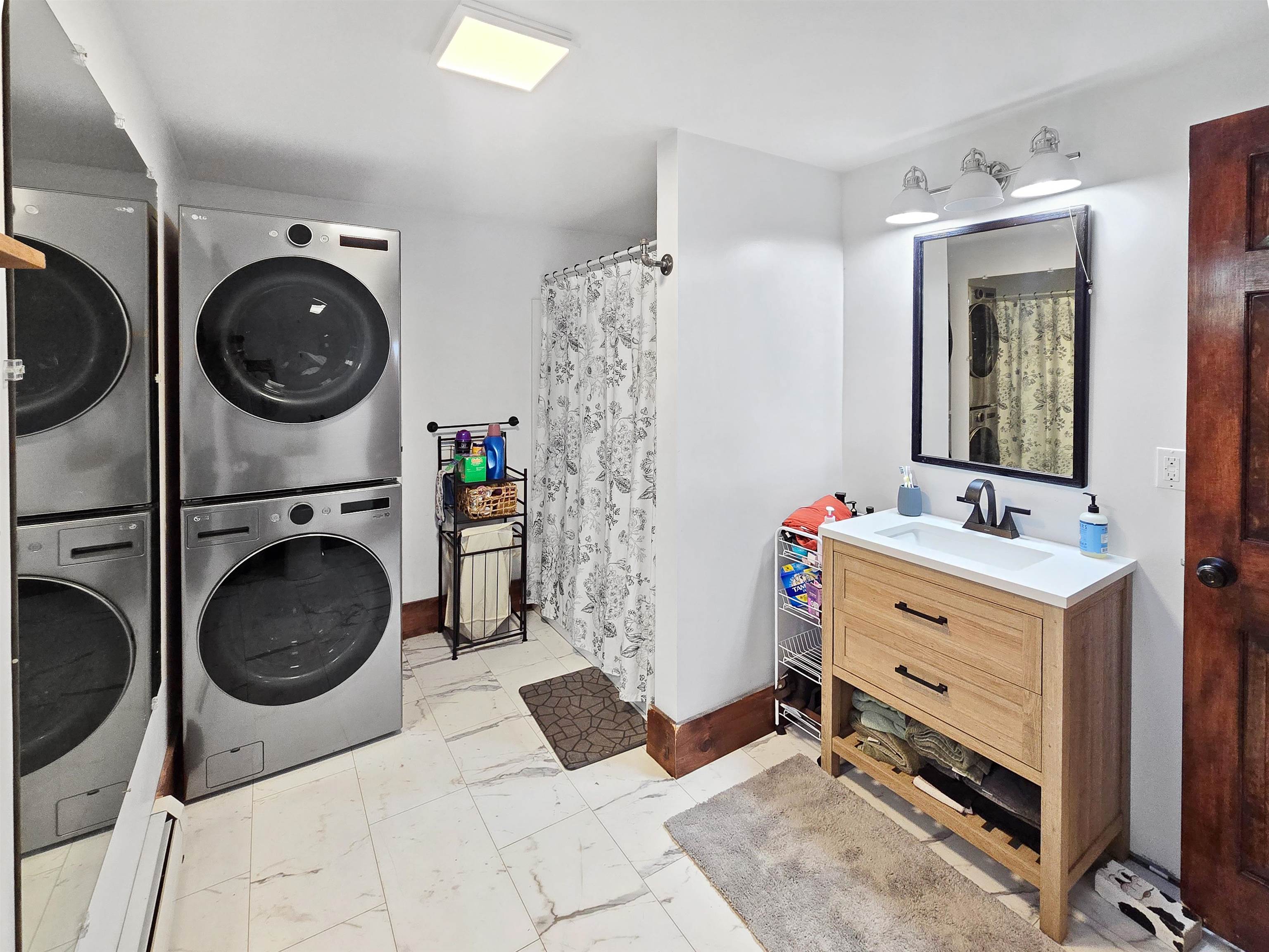 286 Thrall Avenue Property Photo 20