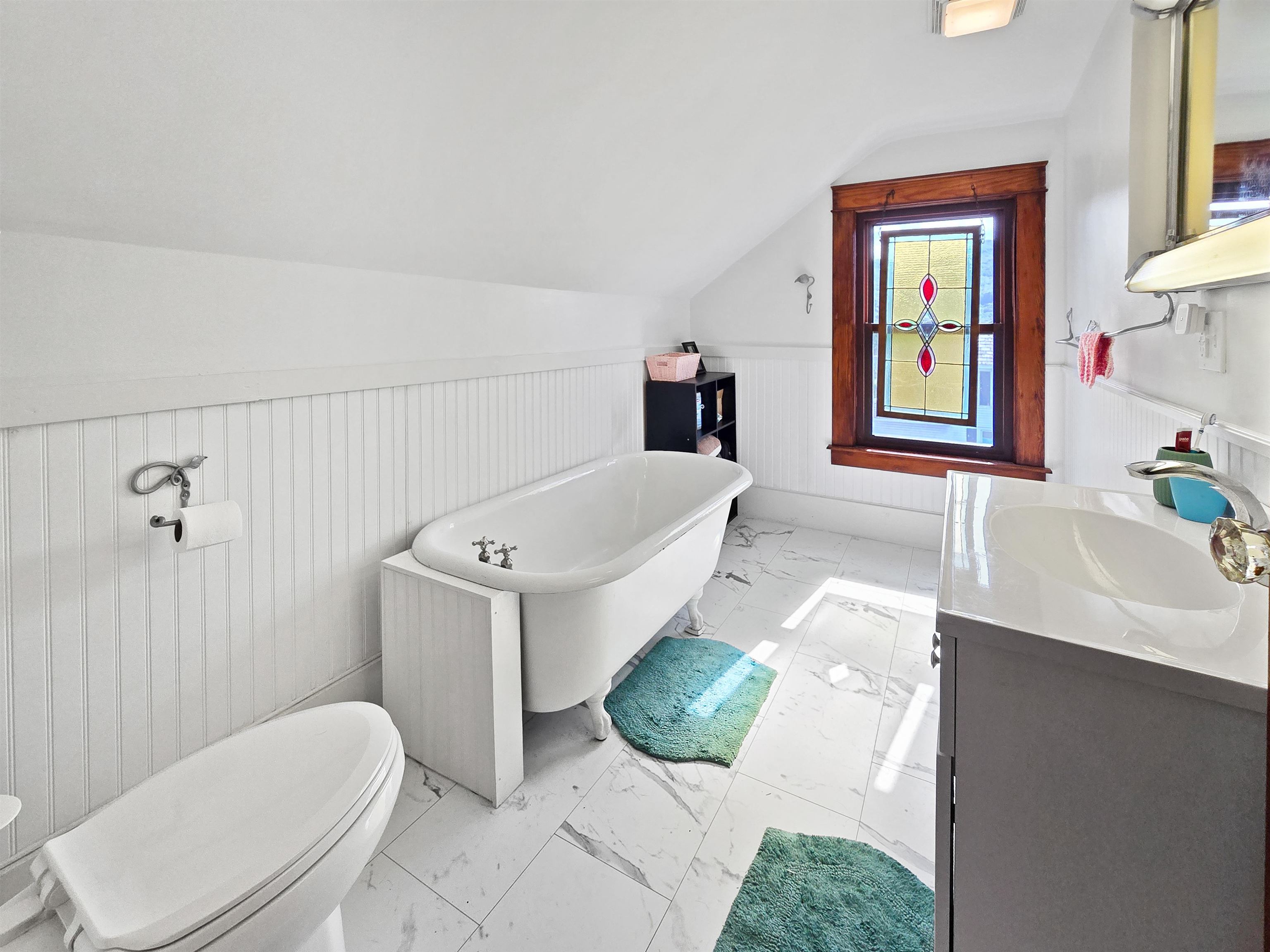 286 Thrall Avenue Property Photo 26