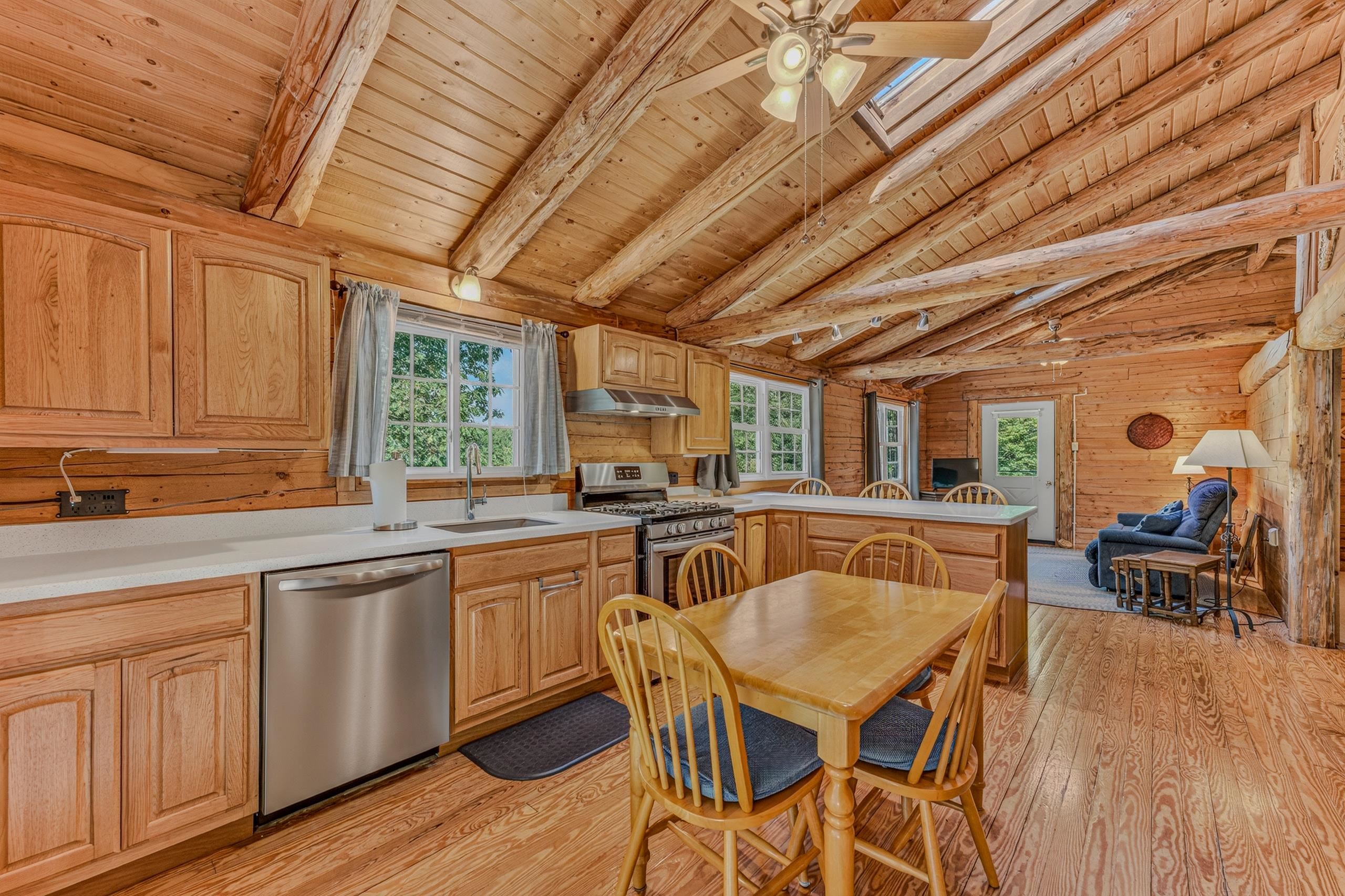 189 Plain Road Property Photo 3