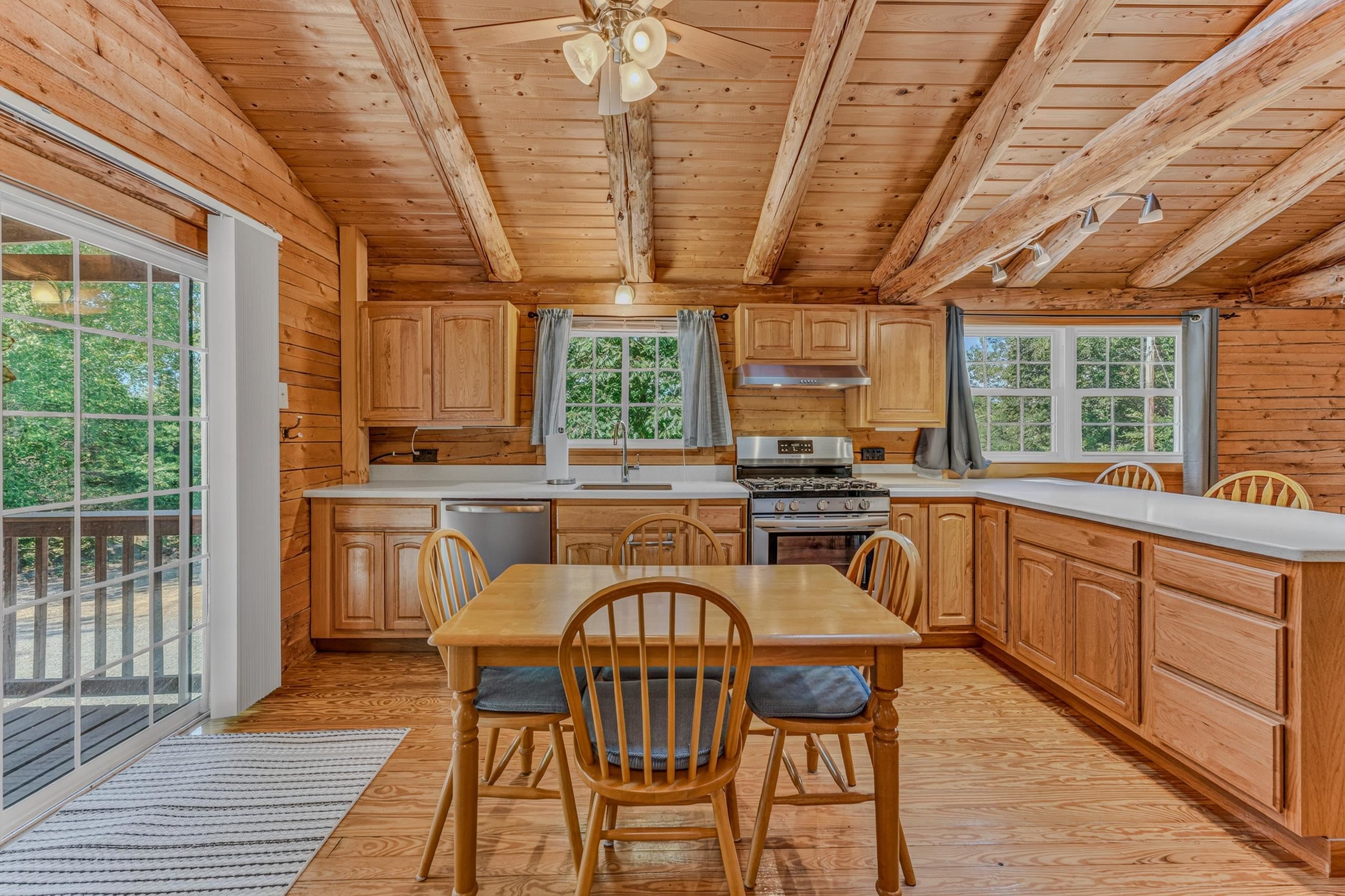 189 Plain Road Property Photo 4