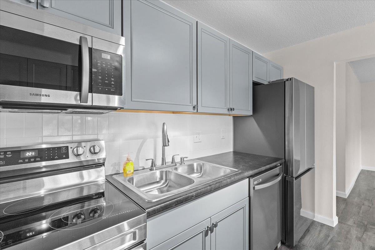 35 Saybrook Road Property Photo 24