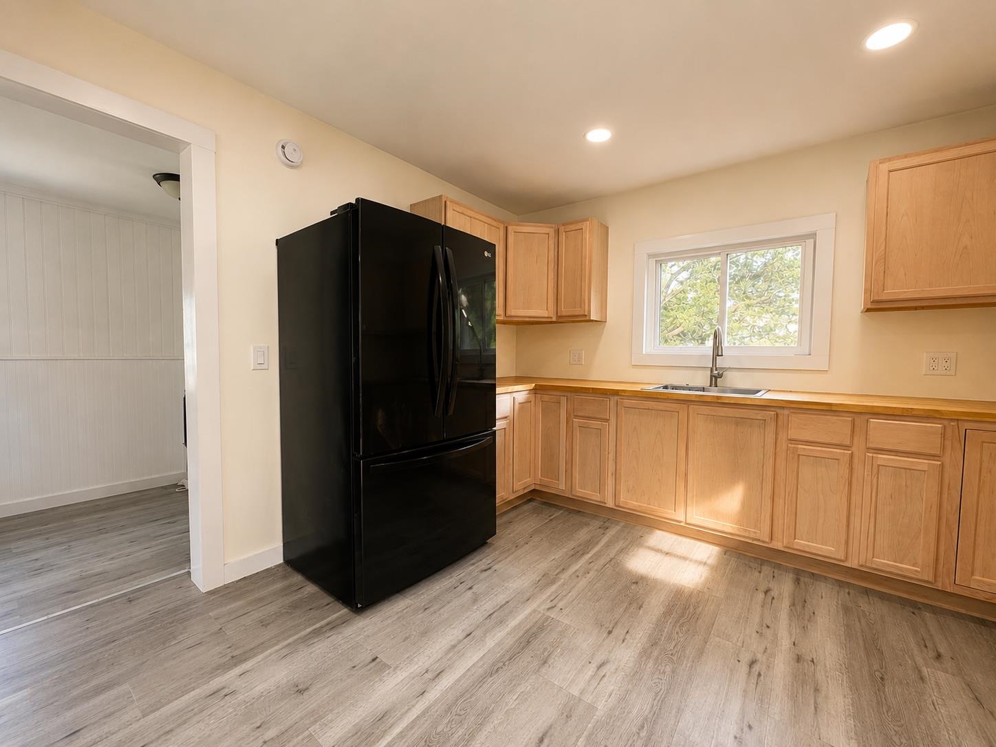 270 Dorr Drive Property Photo 9