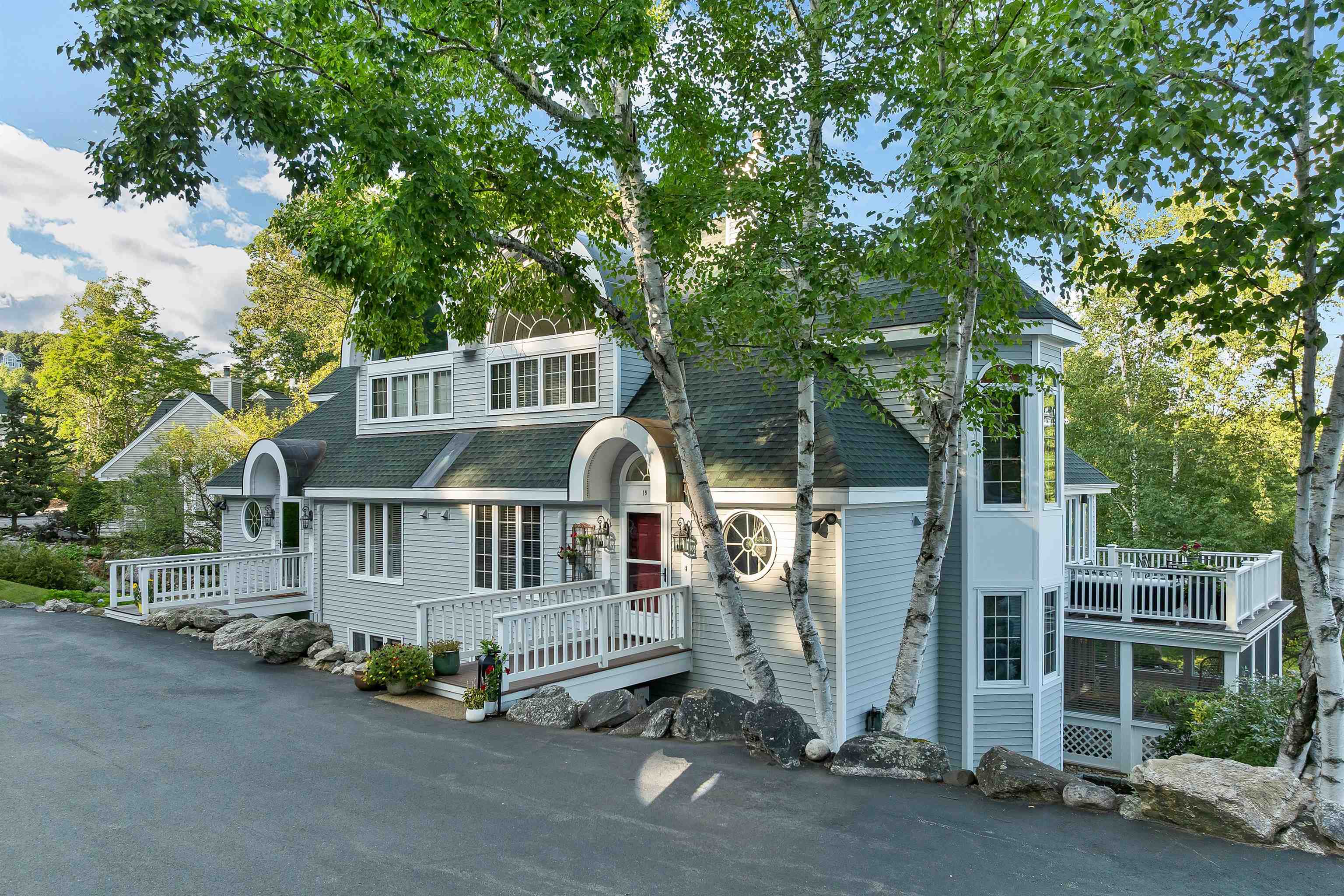 19 Hawk Ridge Road Property Photo 2