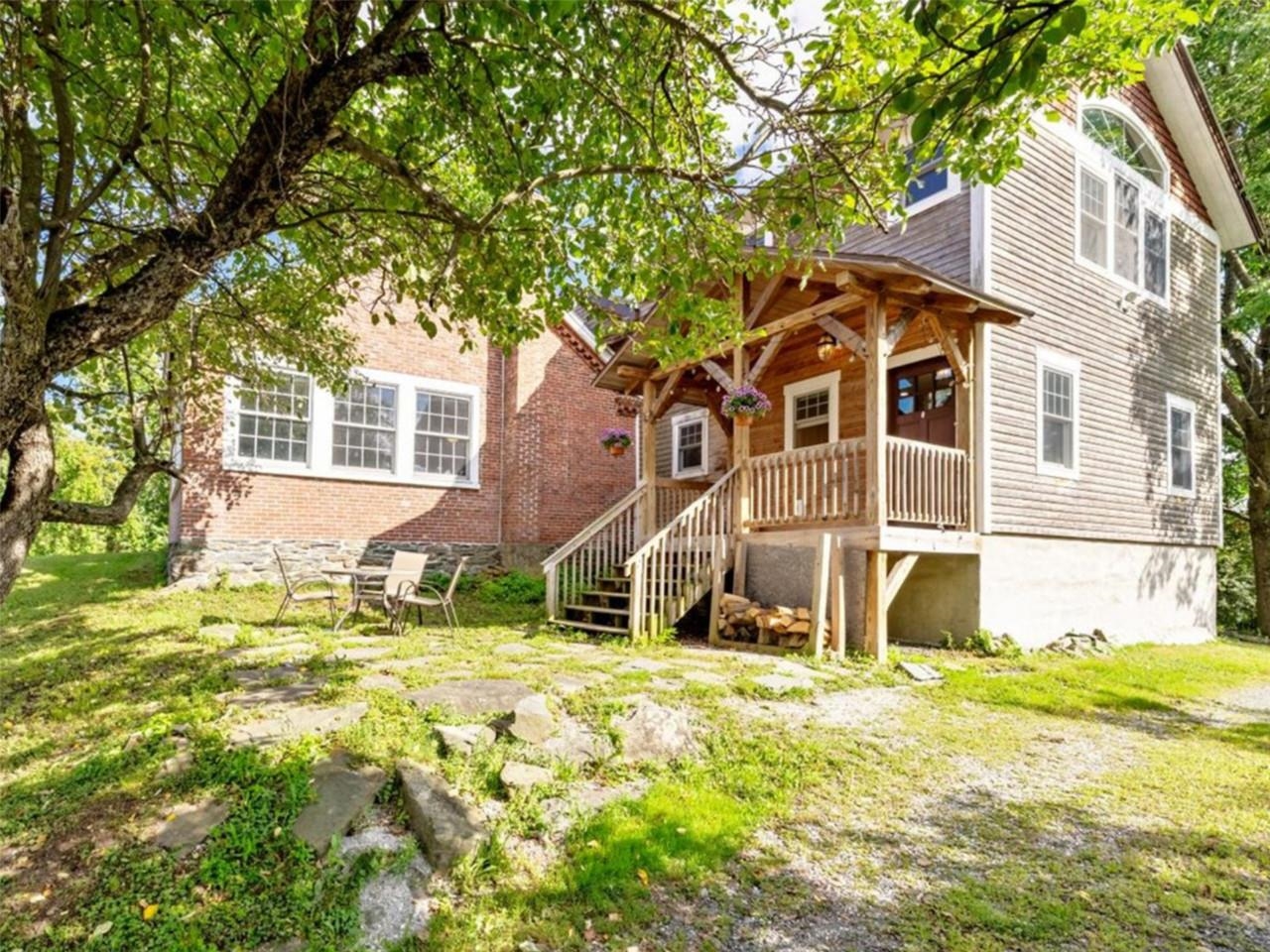 2678 South Road Property Photo 1