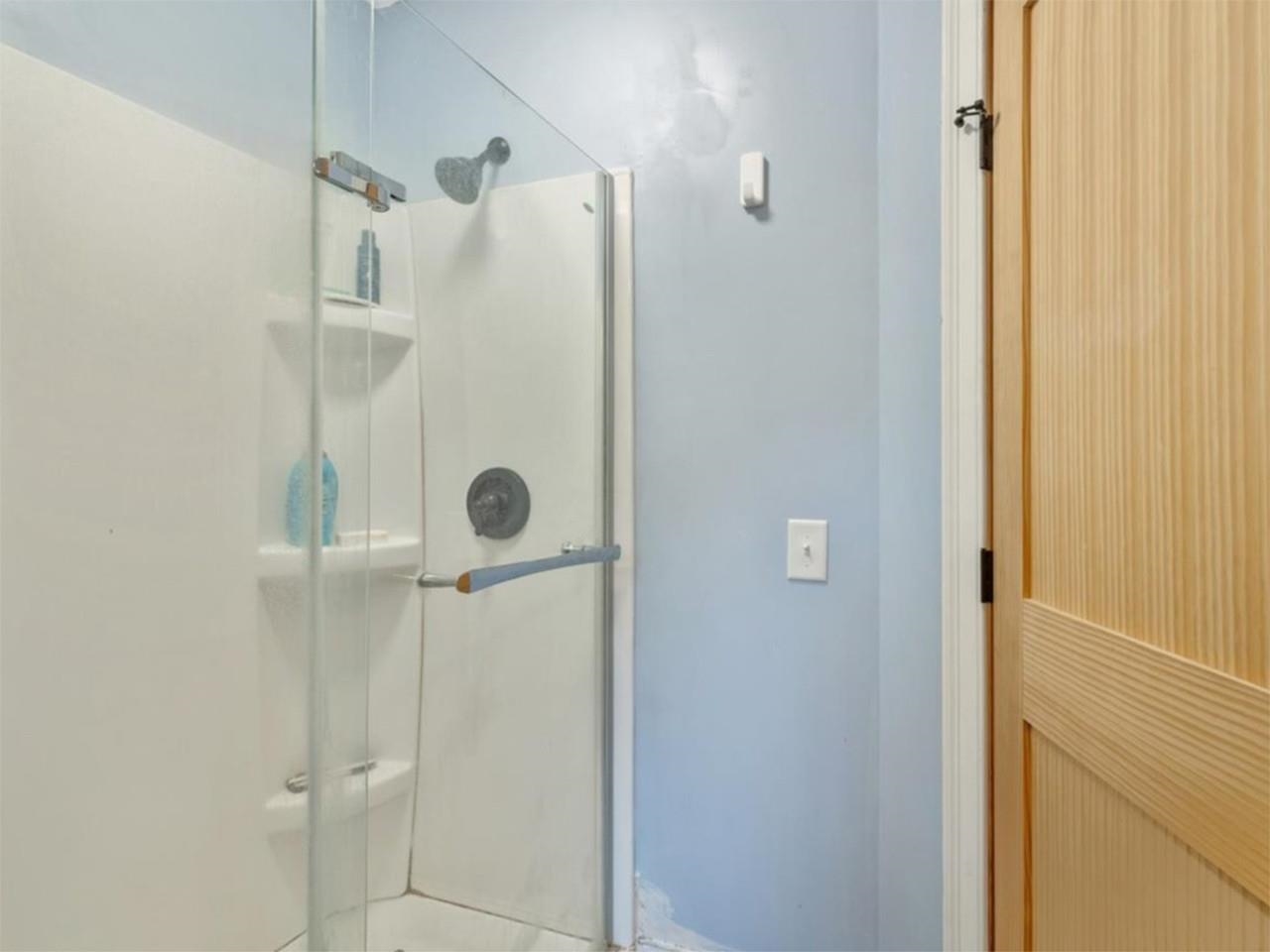 2678 South Road Property Photo 15