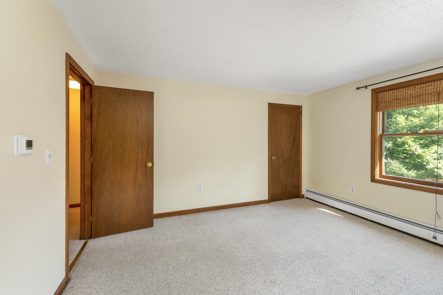 330 Academy Road Property Photo 16