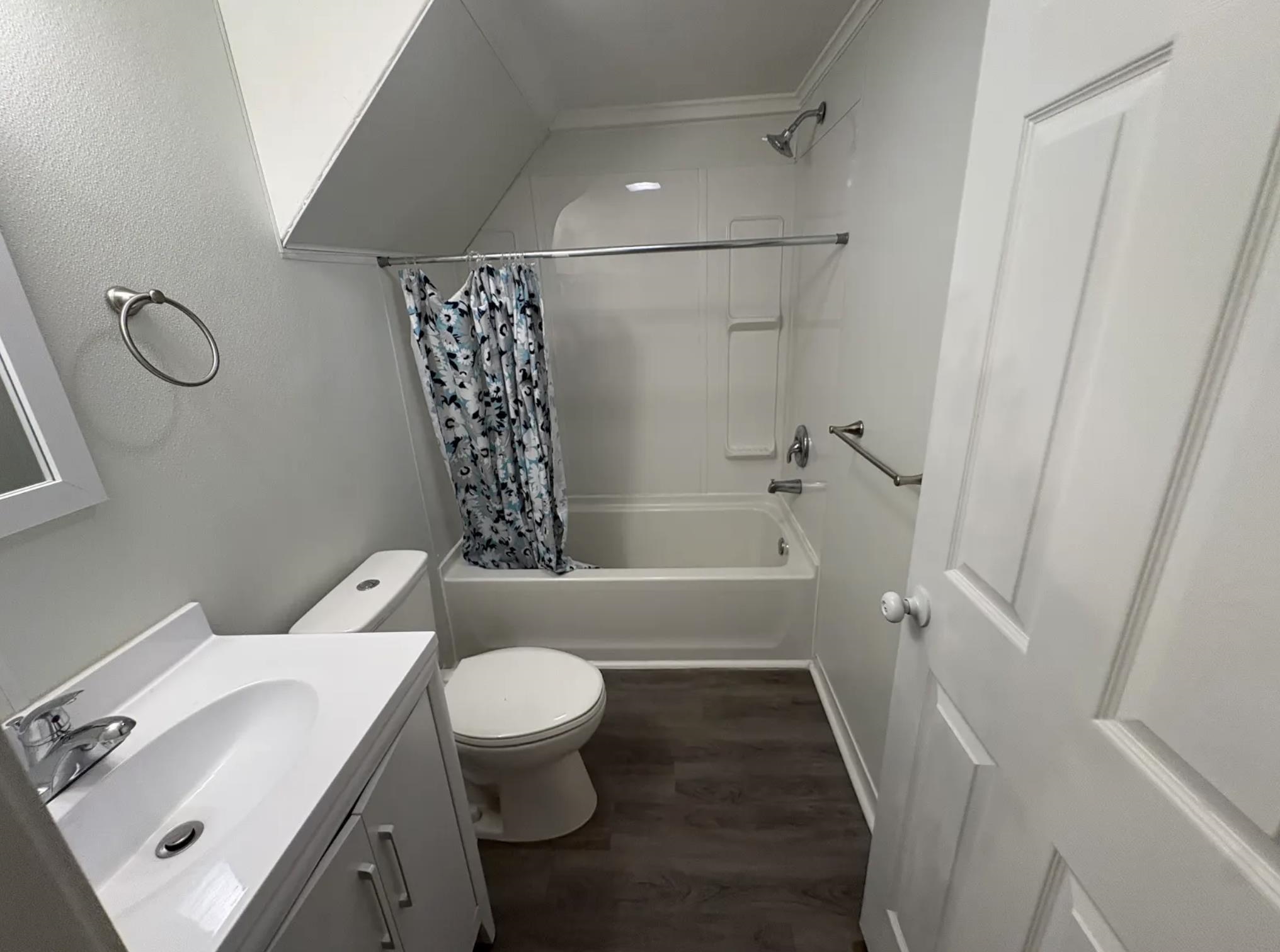 217 S Main Street Property Photo 6