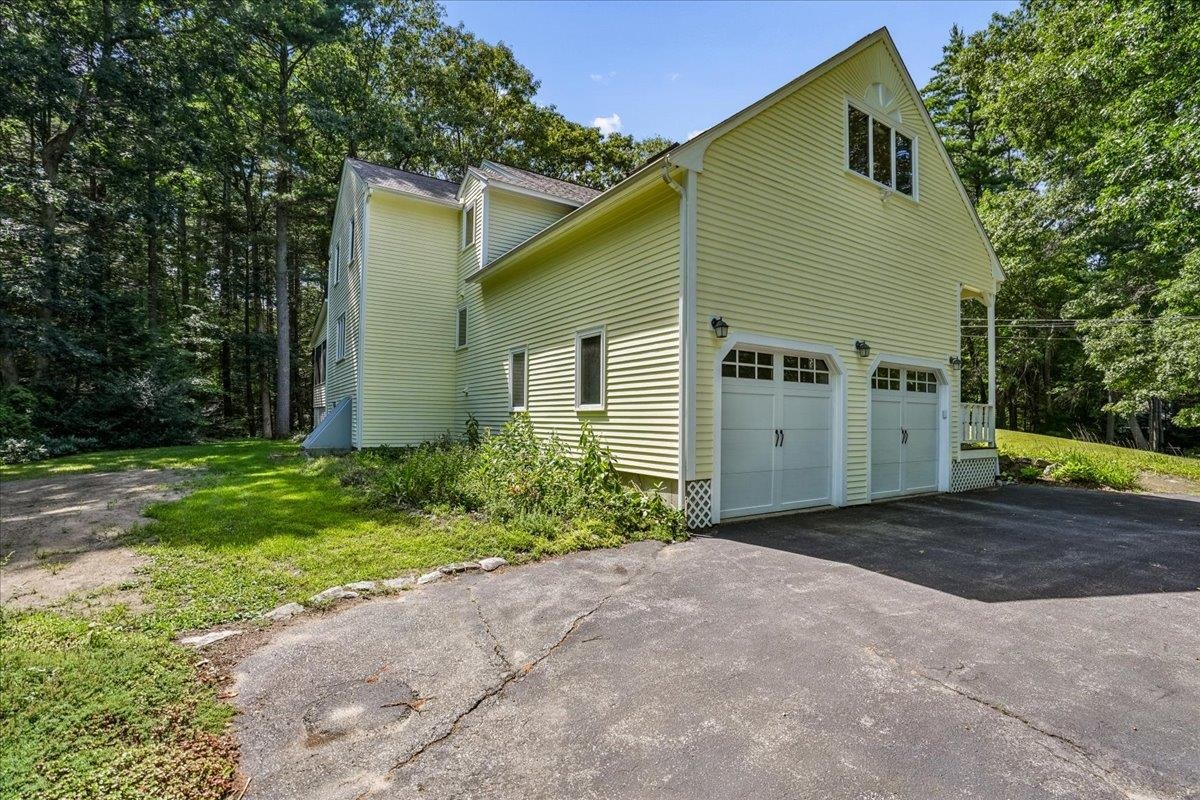 10 Standish Way Property Photo 2