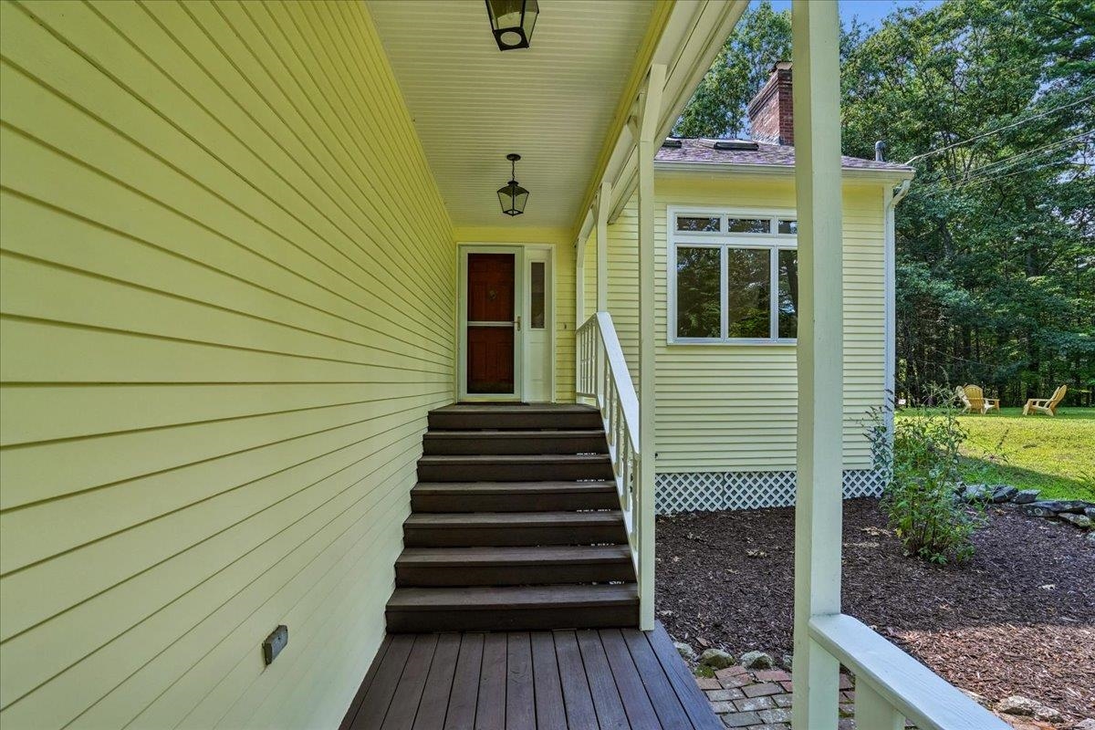 10 Standish Way Property Photo 3