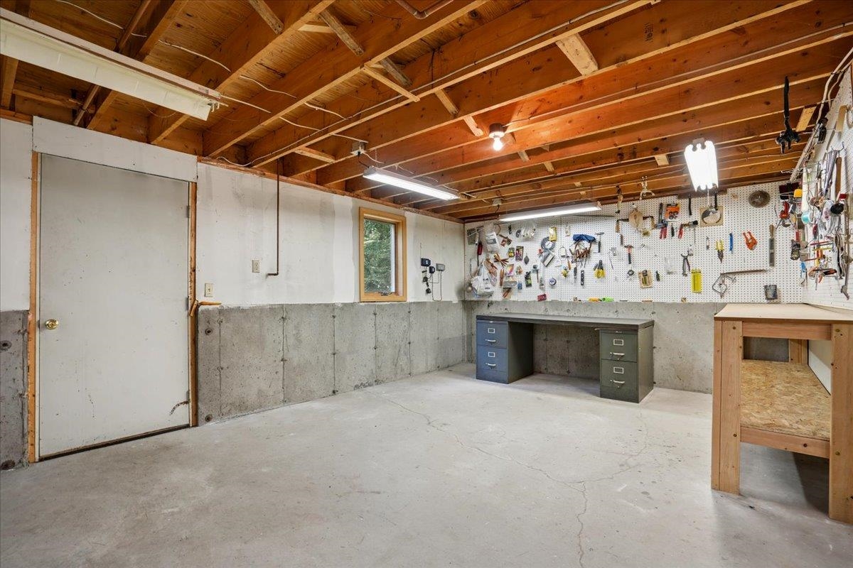 10 Standish Way Property Photo 45