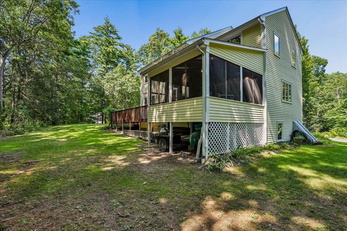 10 Standish Way Property Photo 53
