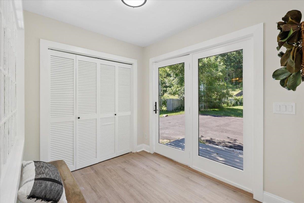 9 High Street Property Photo 33