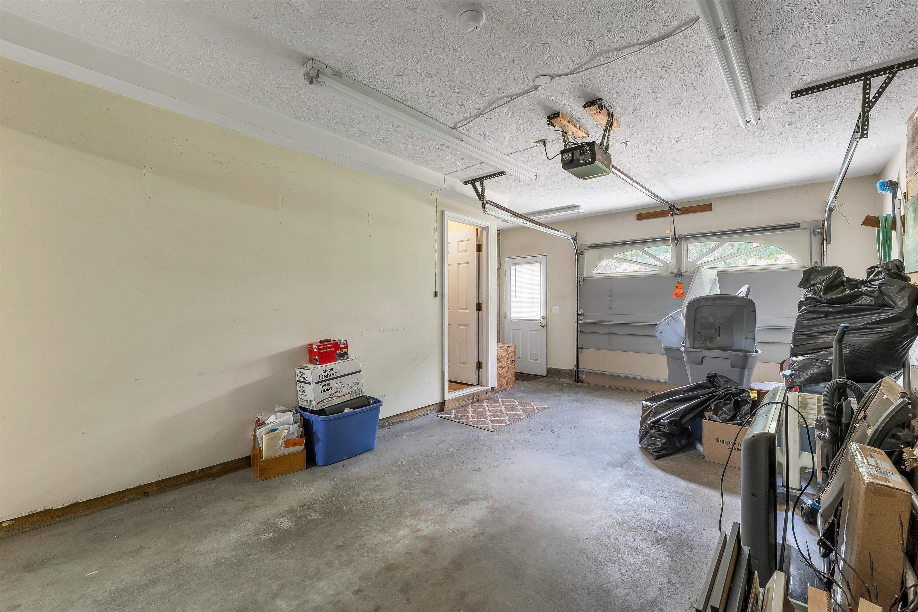 6 Pleasant Street Property Photo 29