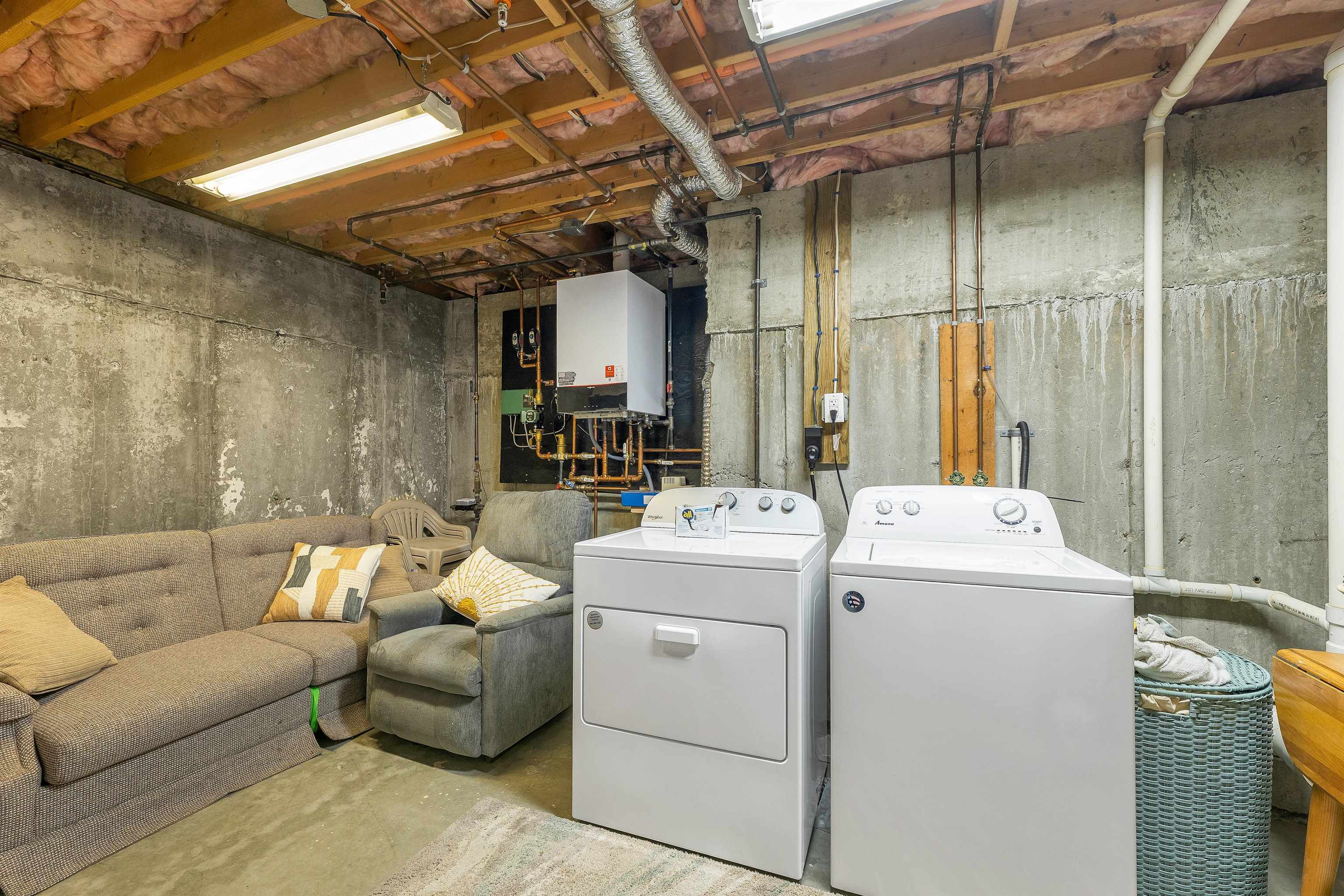 6 Pleasant Street Property Photo 30