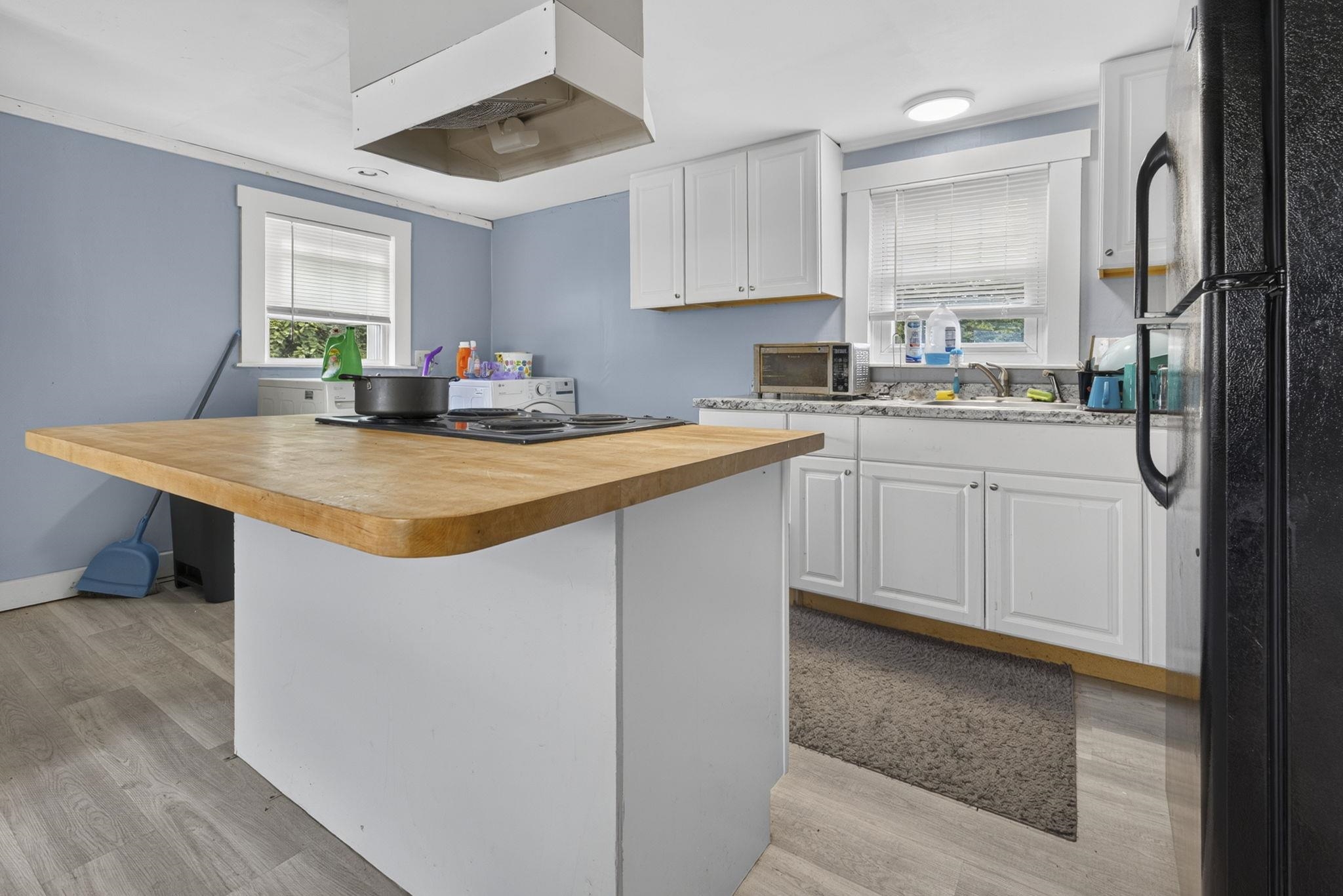 9 Lincoln Street Property Photo 33