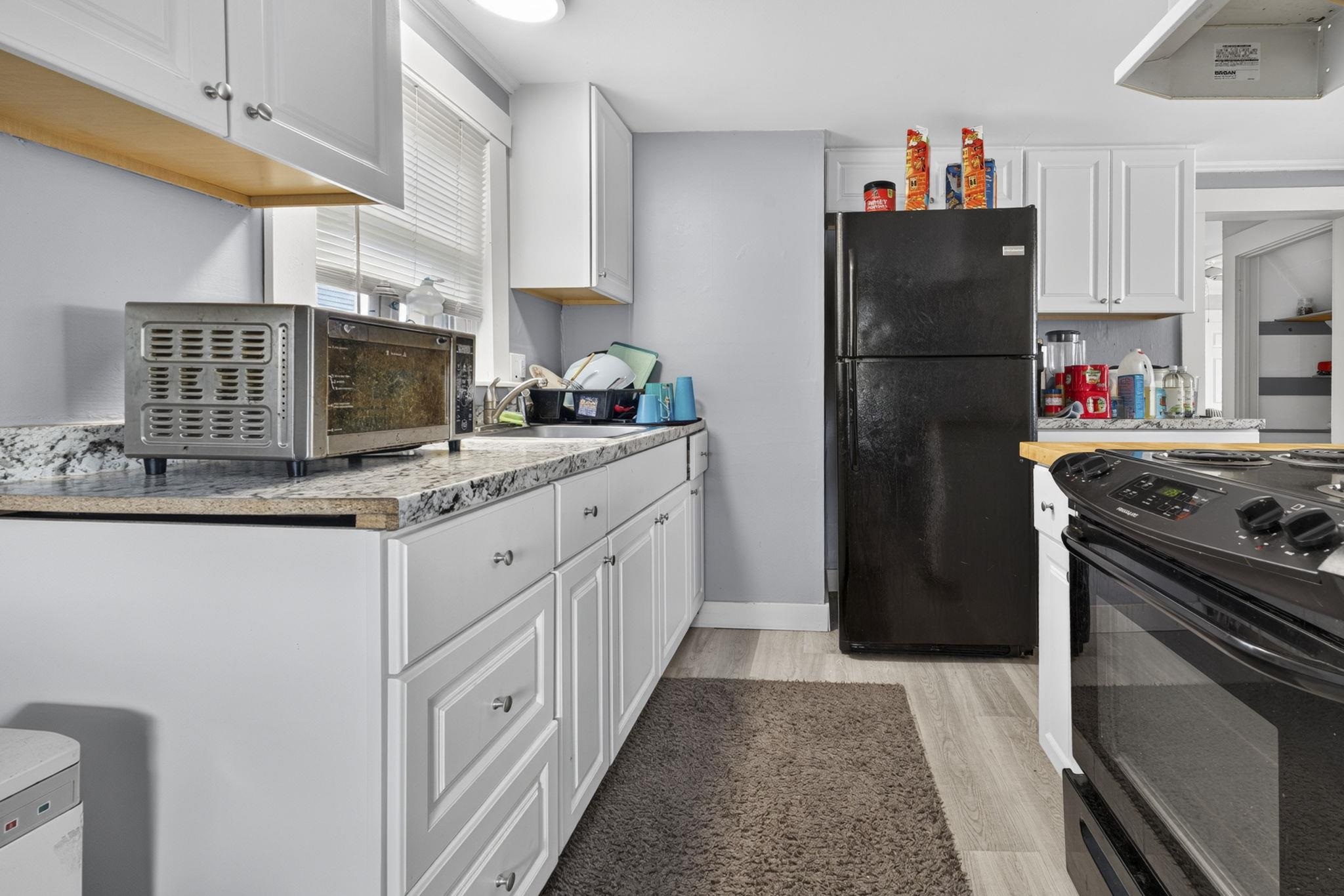 9 Lincoln Street Property Photo 34