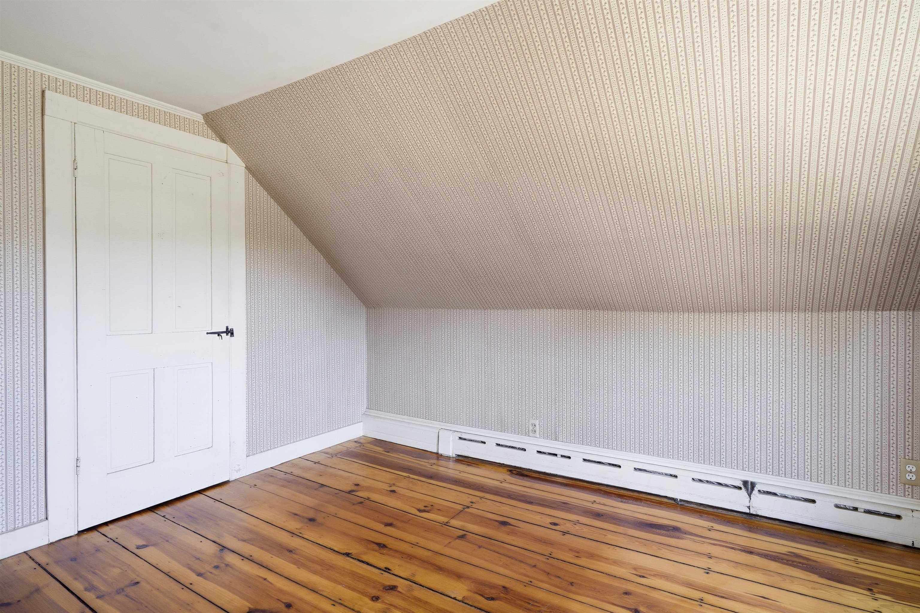 102 Hubbard Hill Road Property Photo 30