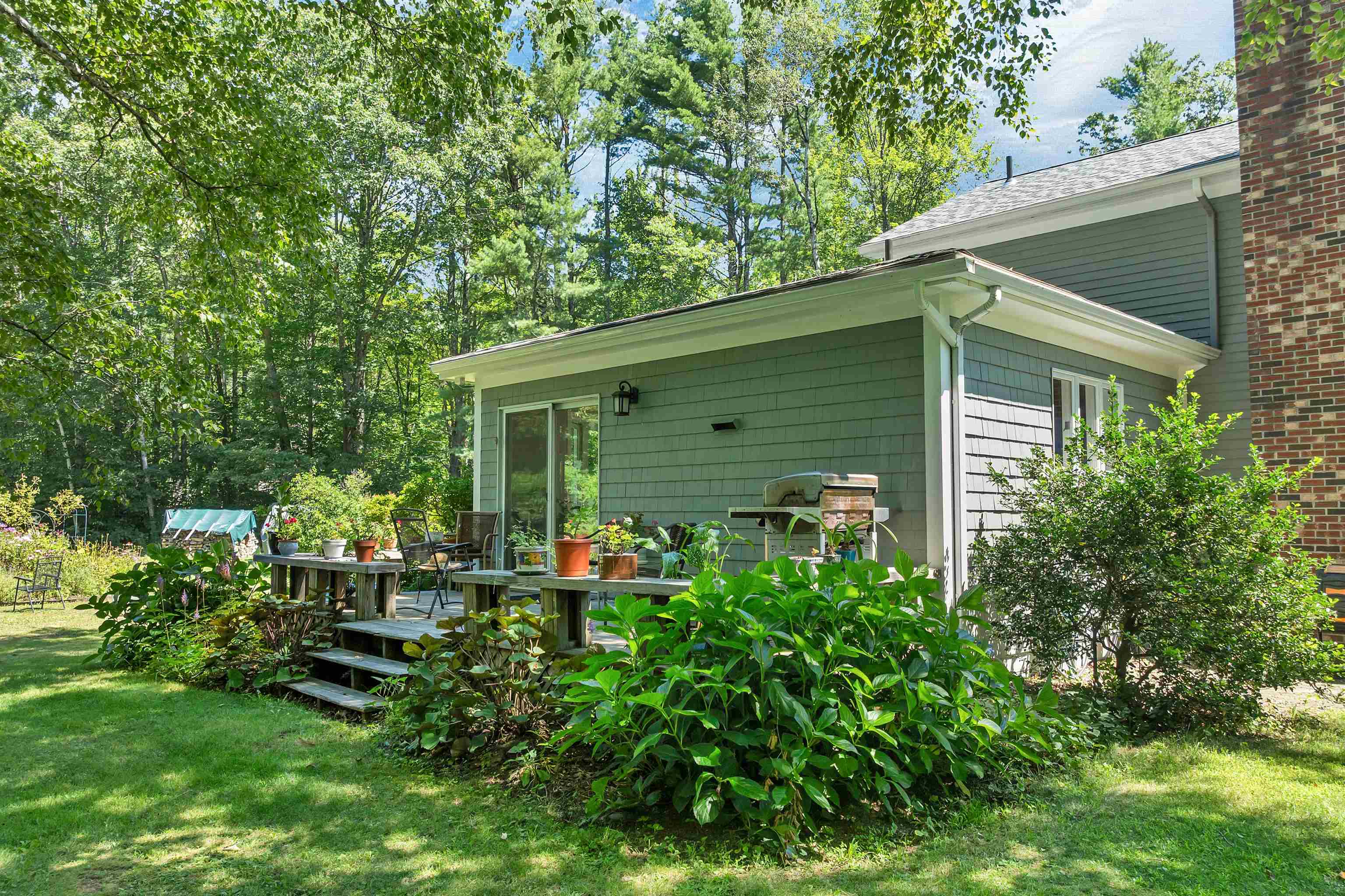 27 Swallow Road Property Photo 11