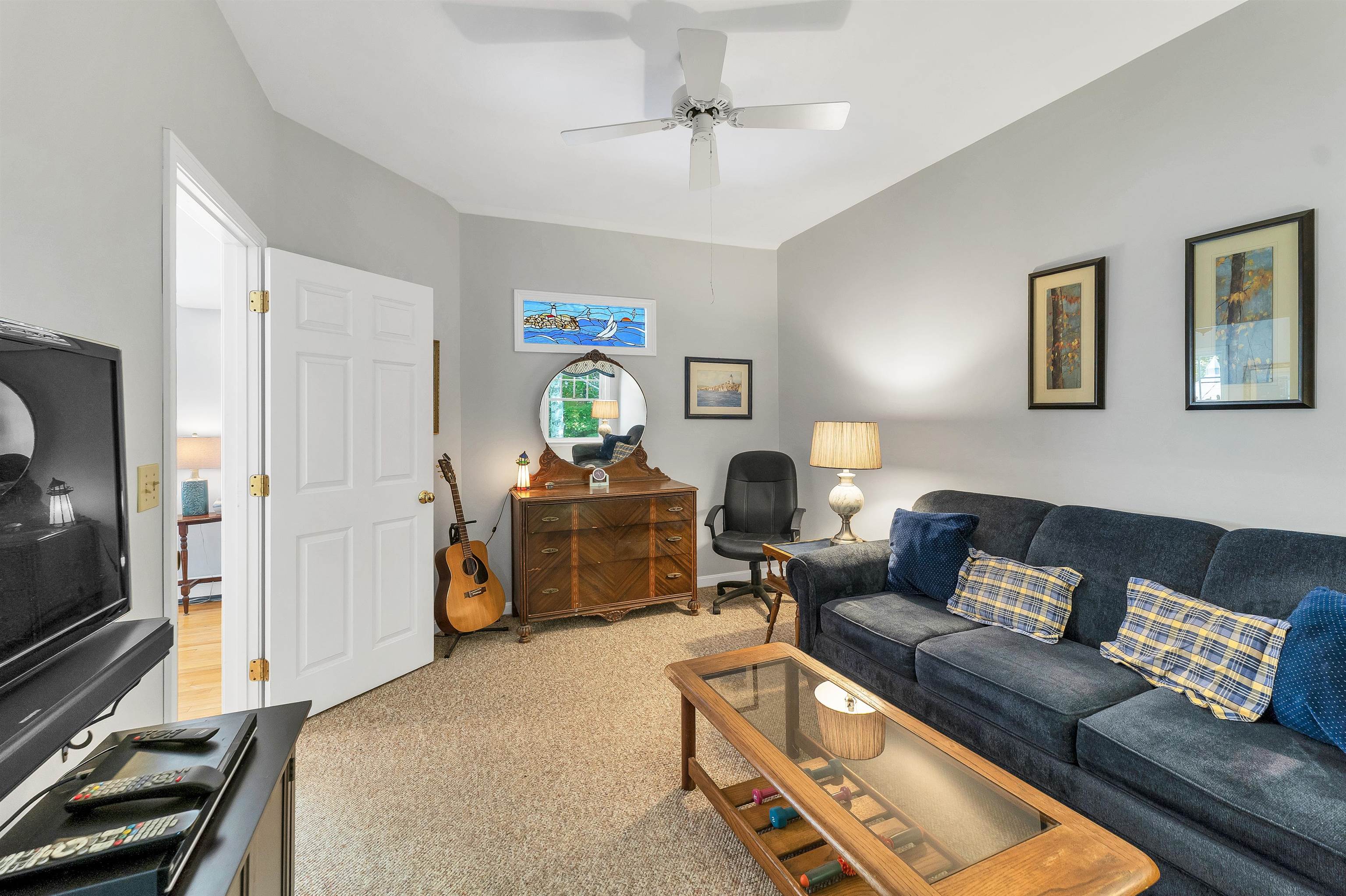 27 Swallow Road Property Photo 46
