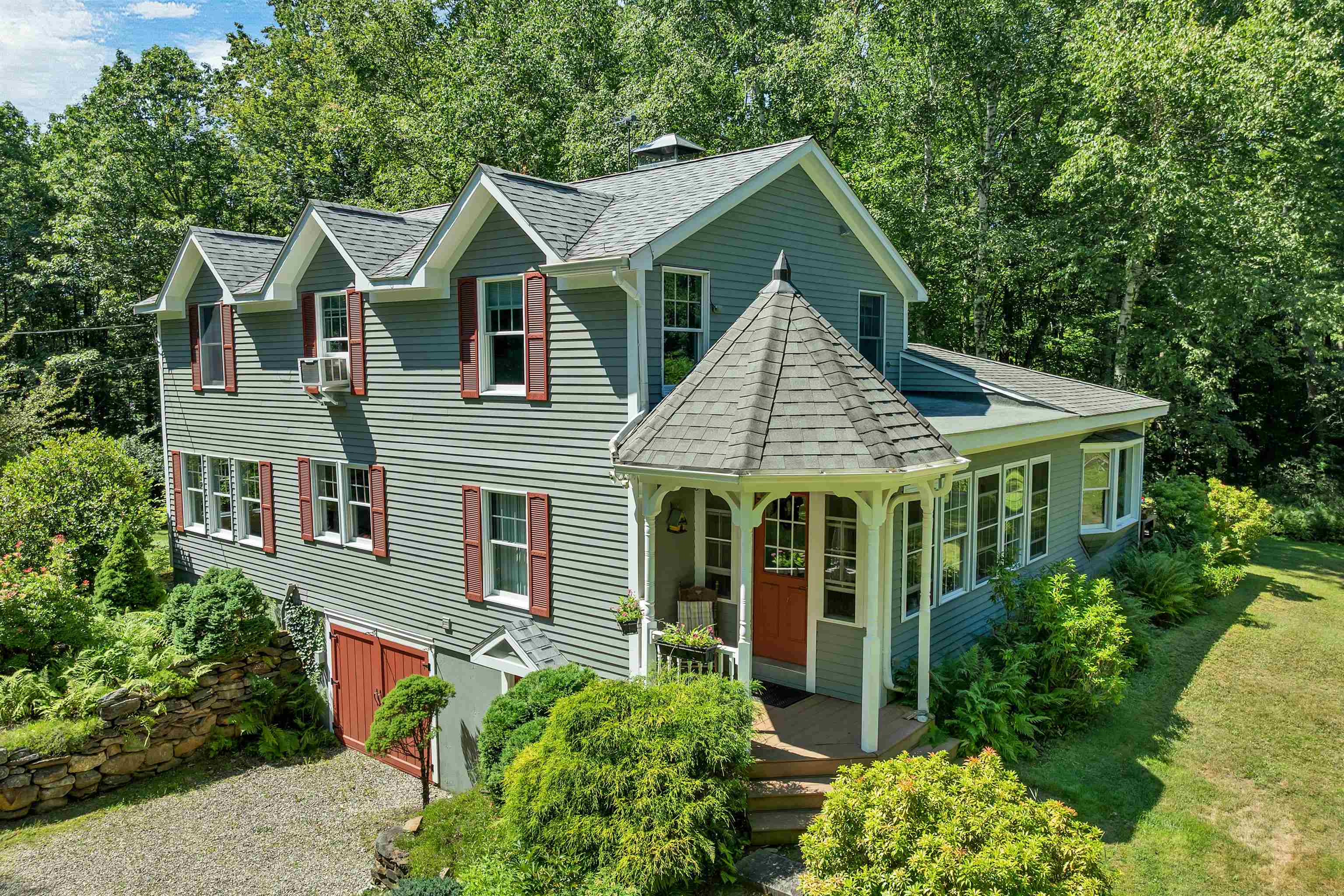 27 Swallow Road Property Photo 50
