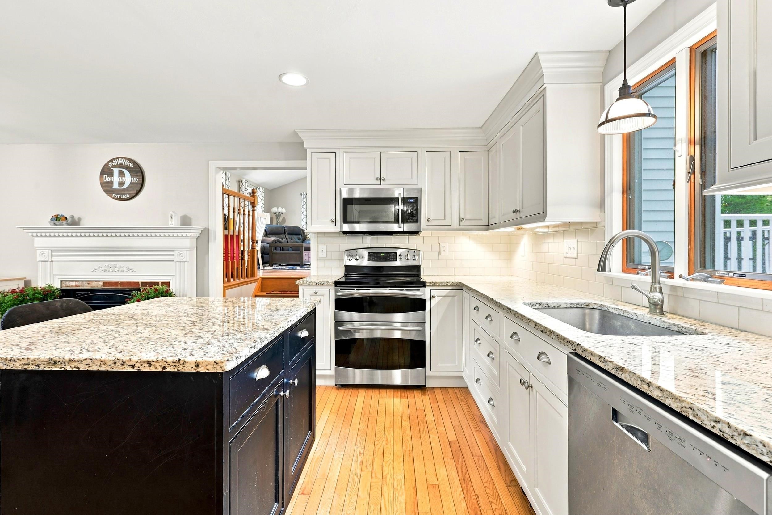 68 Frost Road Property Photo 13