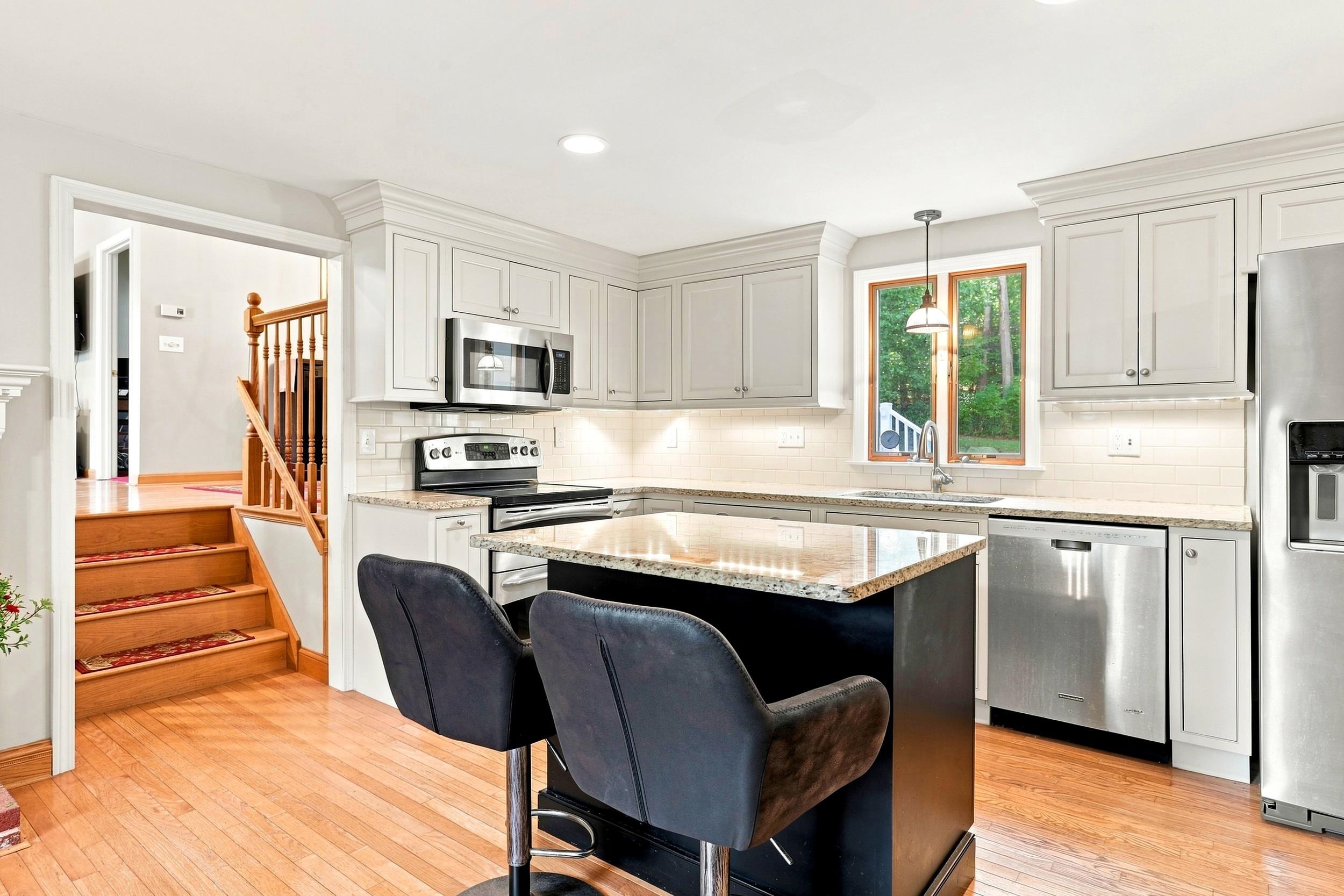 68 Frost Road Property Photo 17