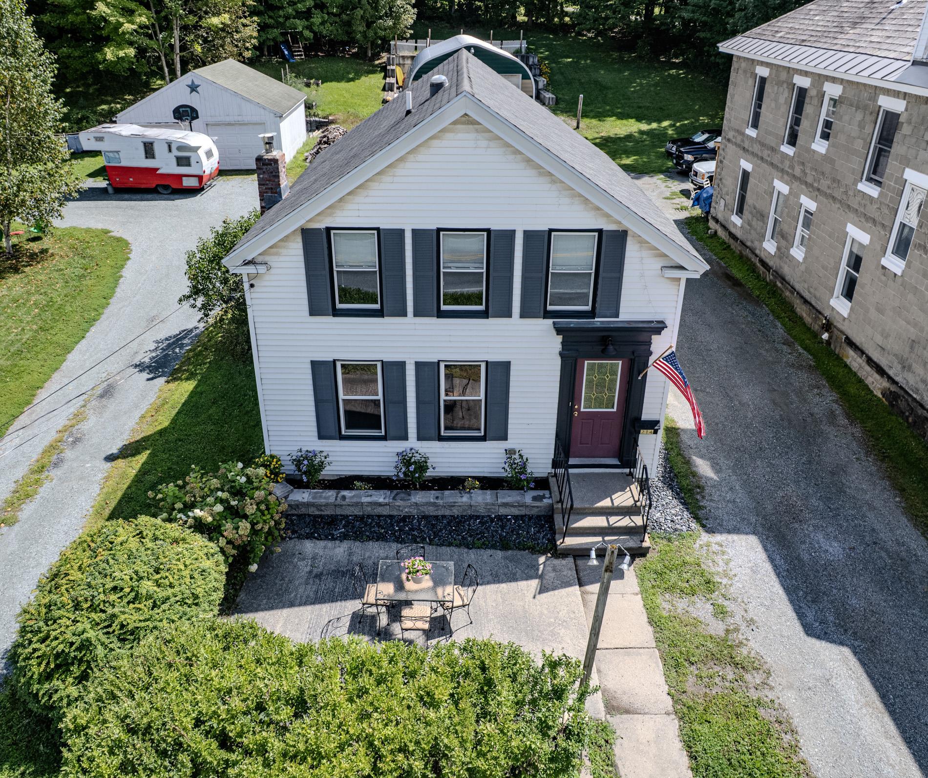 214 Beaman Street Property Photo 5