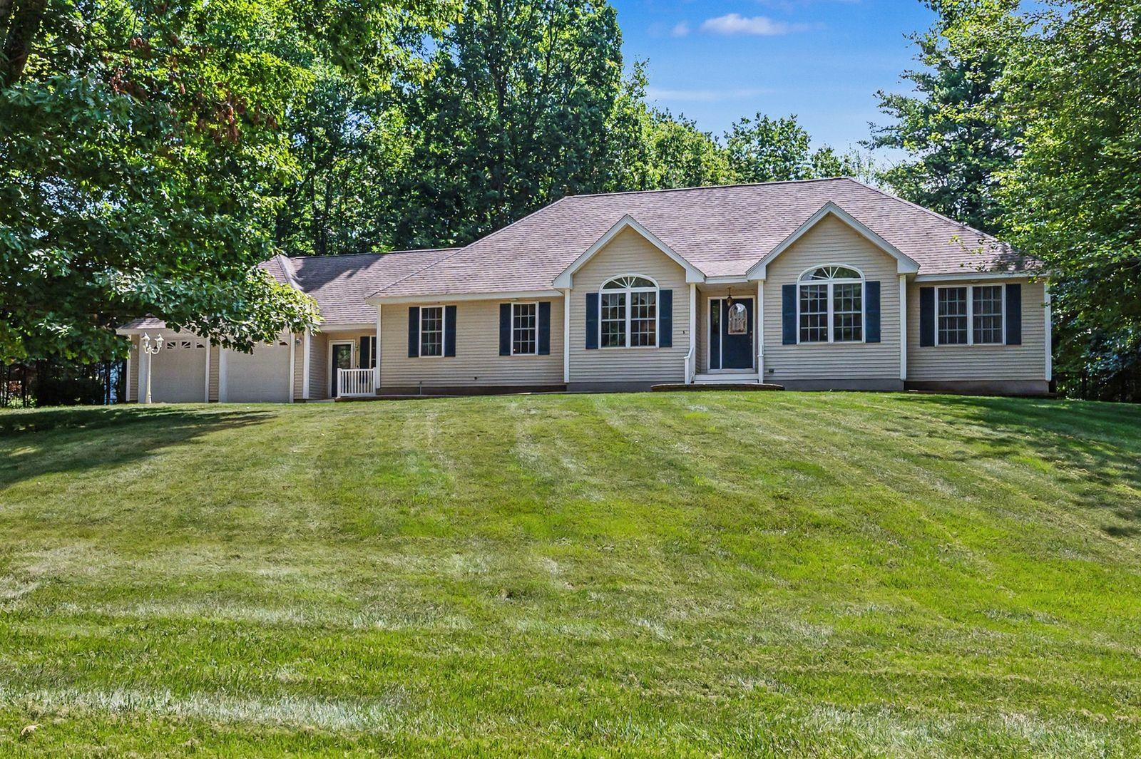 5 Cardinal Circle Property Photo 1
