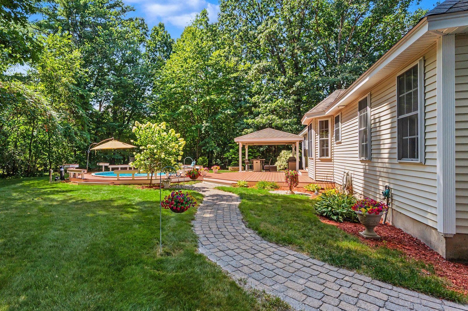 5 Cardinal Circle Property Photo 5
