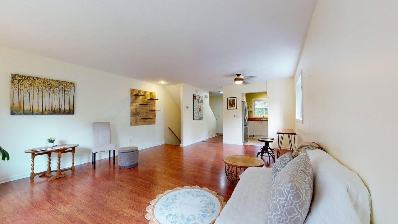 701 Dorset Street Property Photo 7