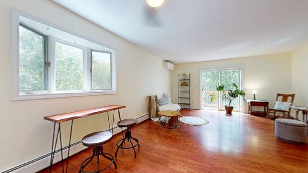 701 Dorset Street Property Photo 11