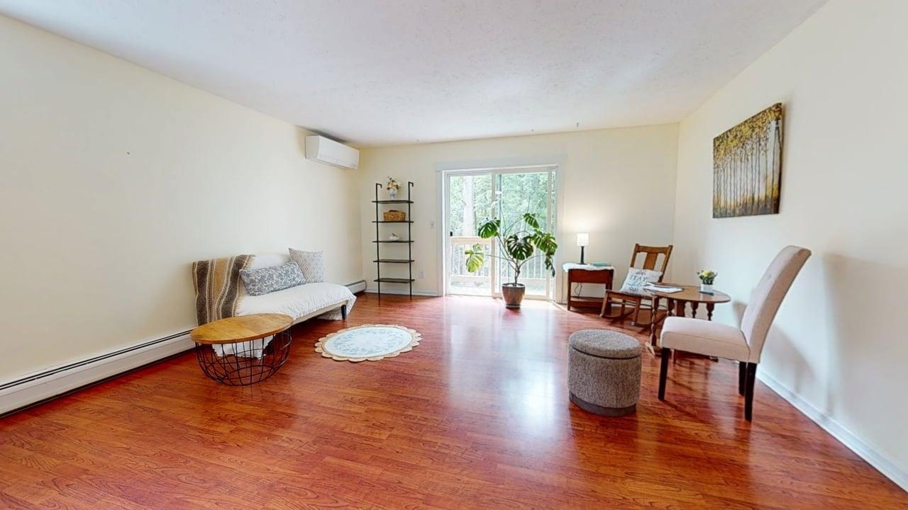 701 Dorset Street Property Photo 12
