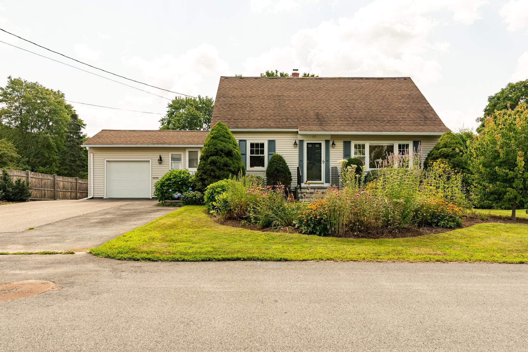 22 Crescent Avenue Property Photo 1