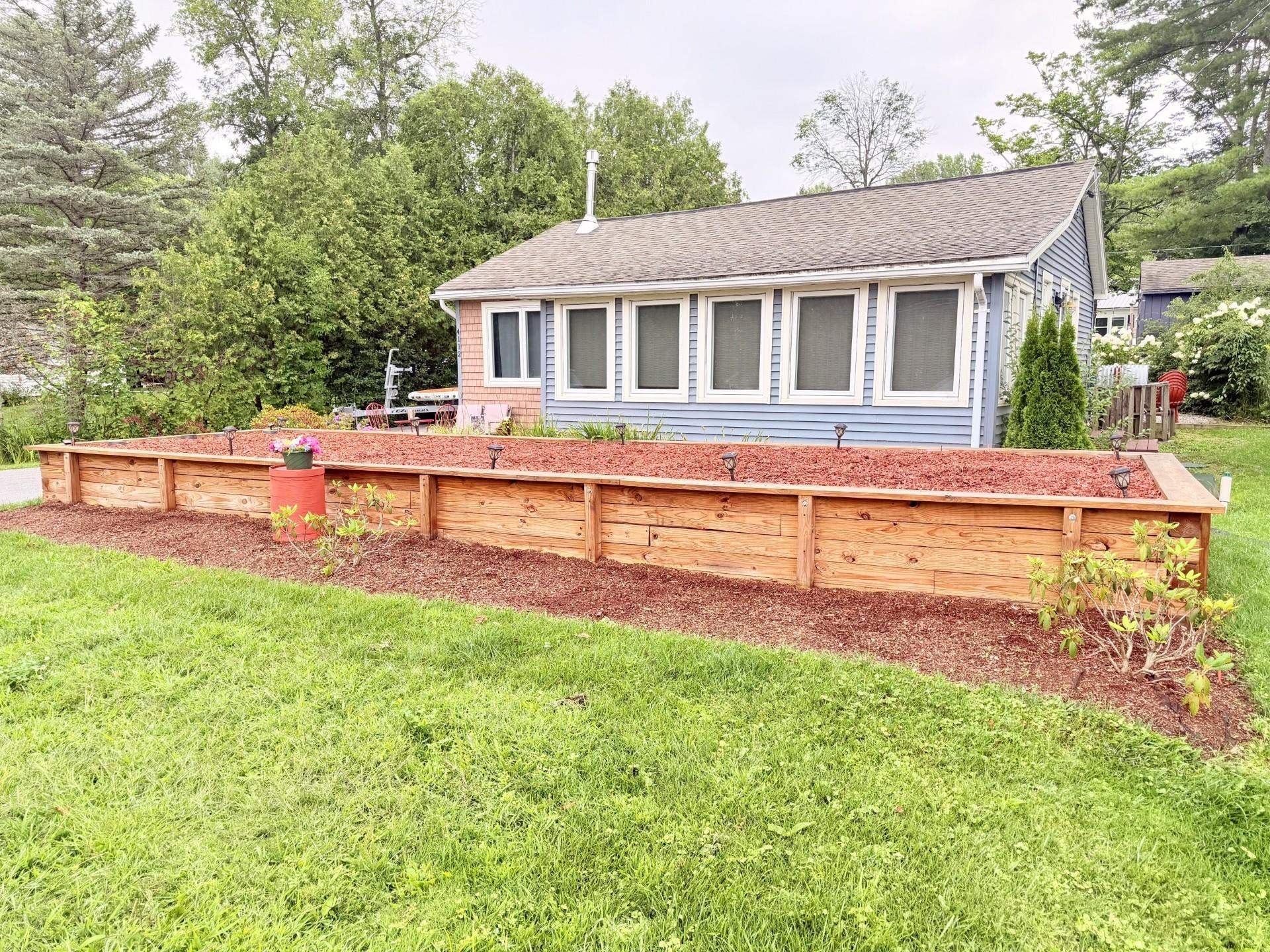 4112 Georgia Shore Road Property Photo 4
