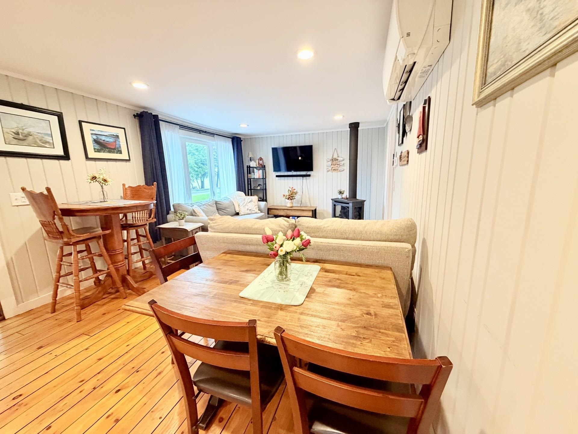 4112 Georgia Shore Road Property Photo 11