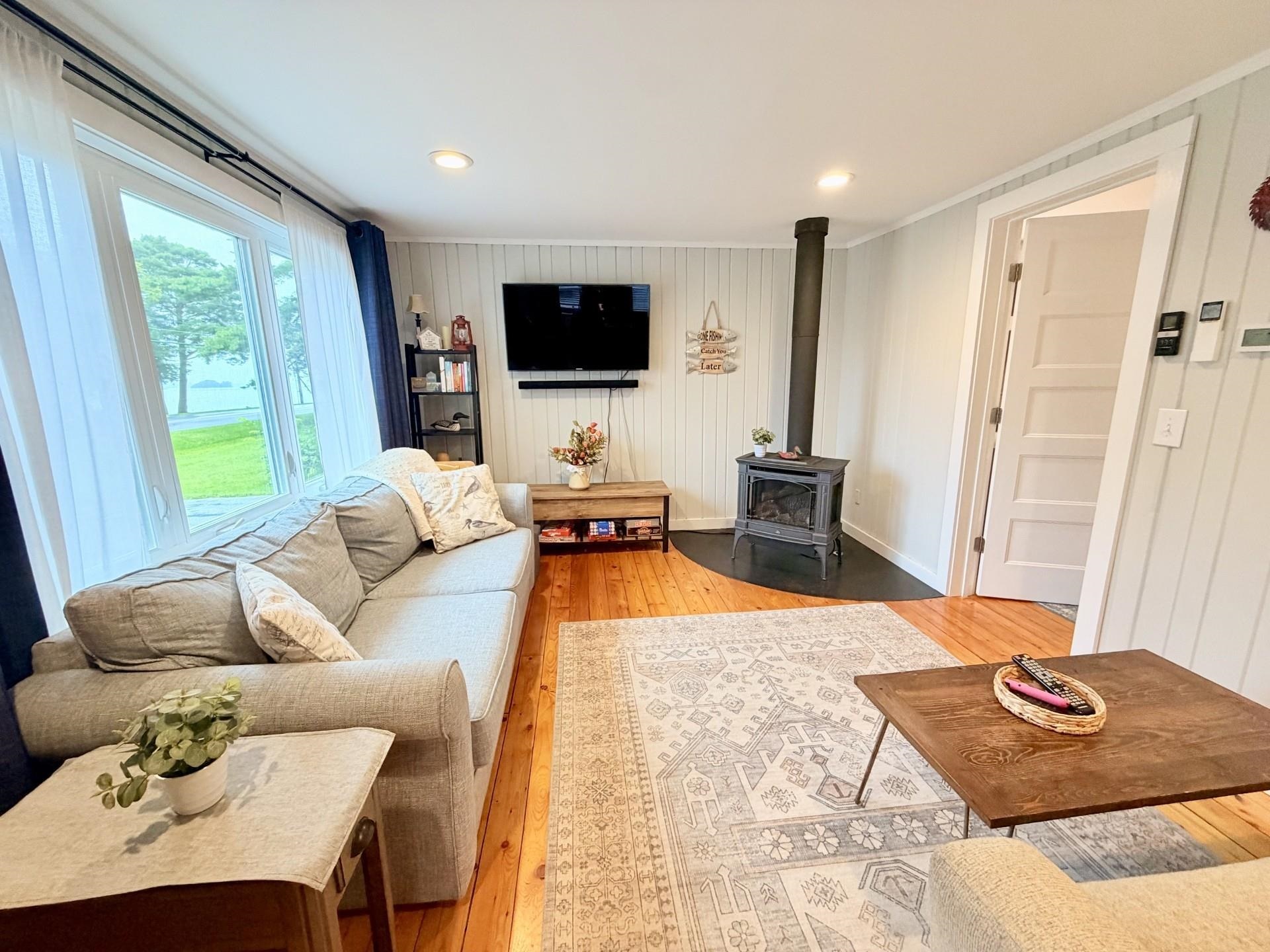 4112 Georgia Shore Road Property Photo 12