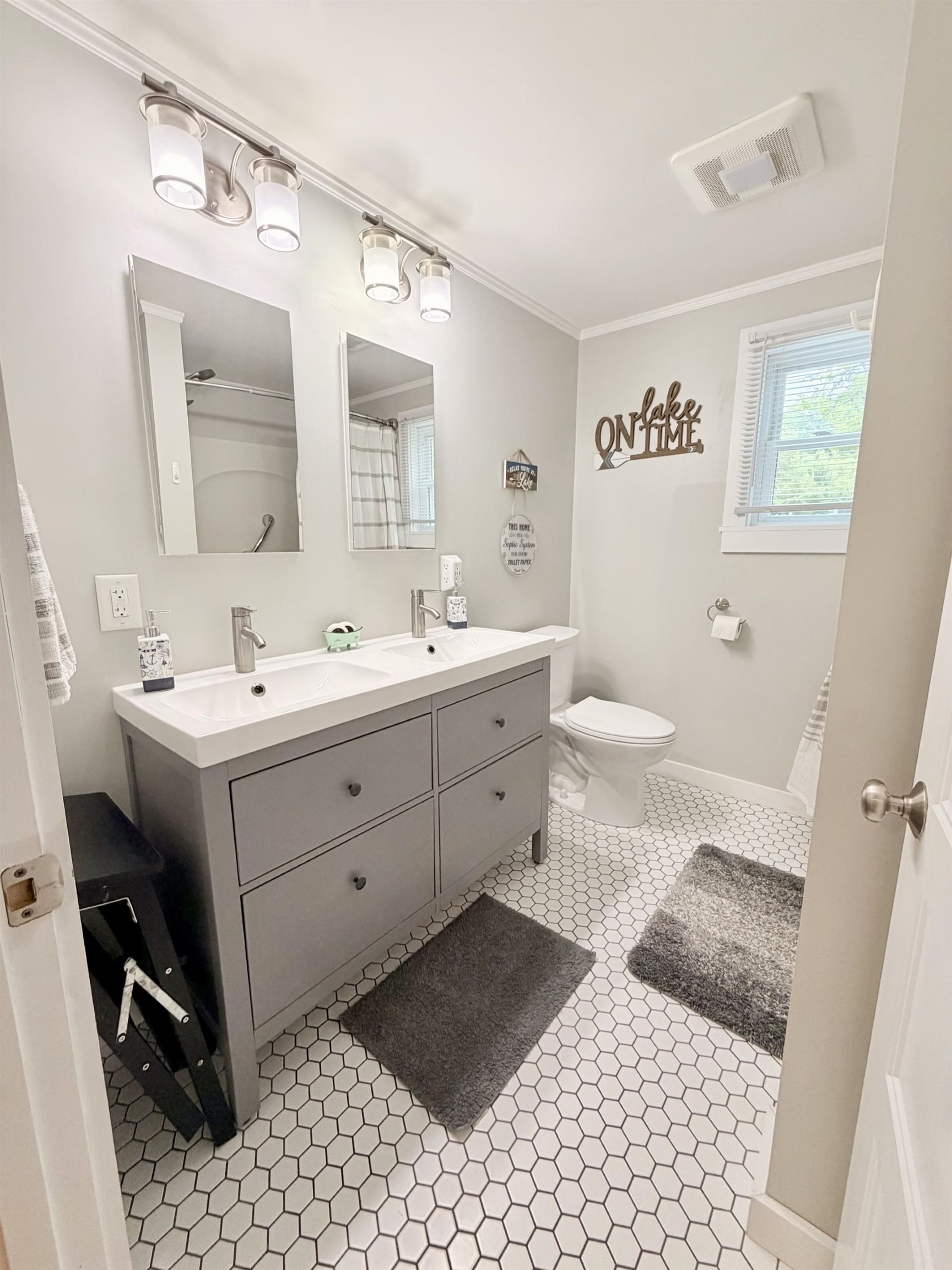 4112 Georgia Shore Road Property Photo 15