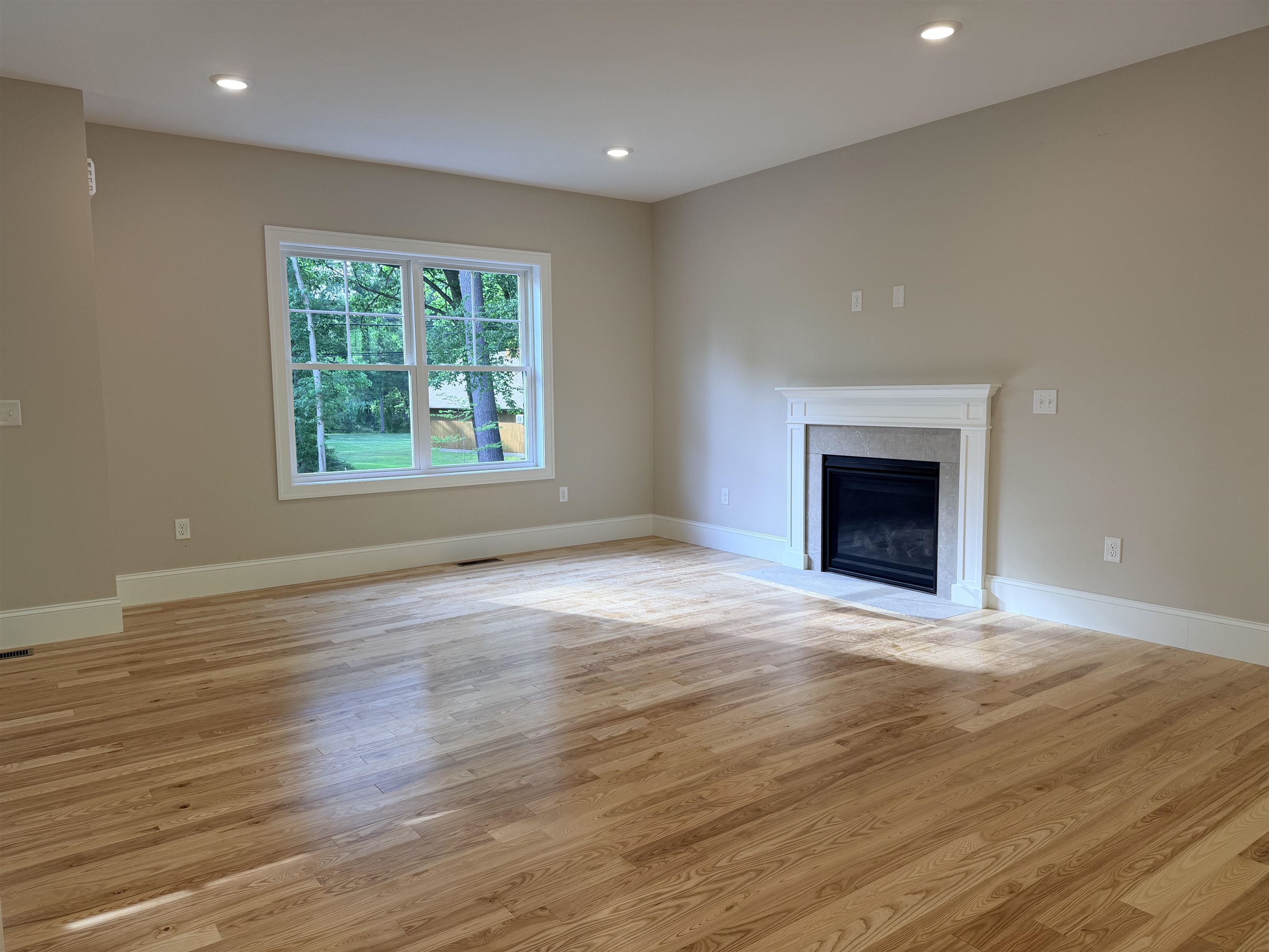 105 Seaverns Bridge Road Property Photo 8