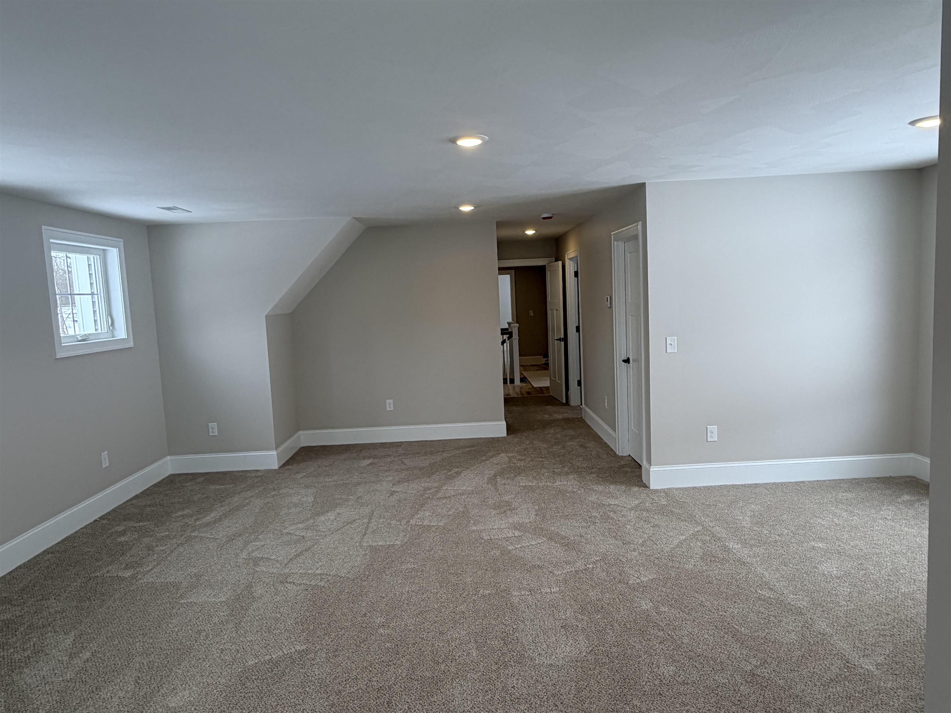 105 Seaverns Bridge Road Property Photo 26