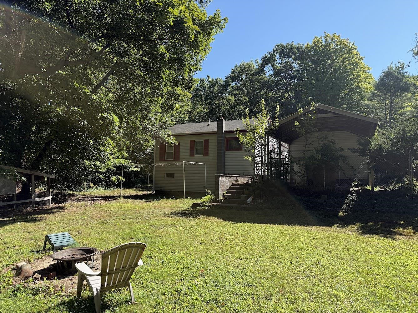 4 Old Woodhill Road Property Photo 1