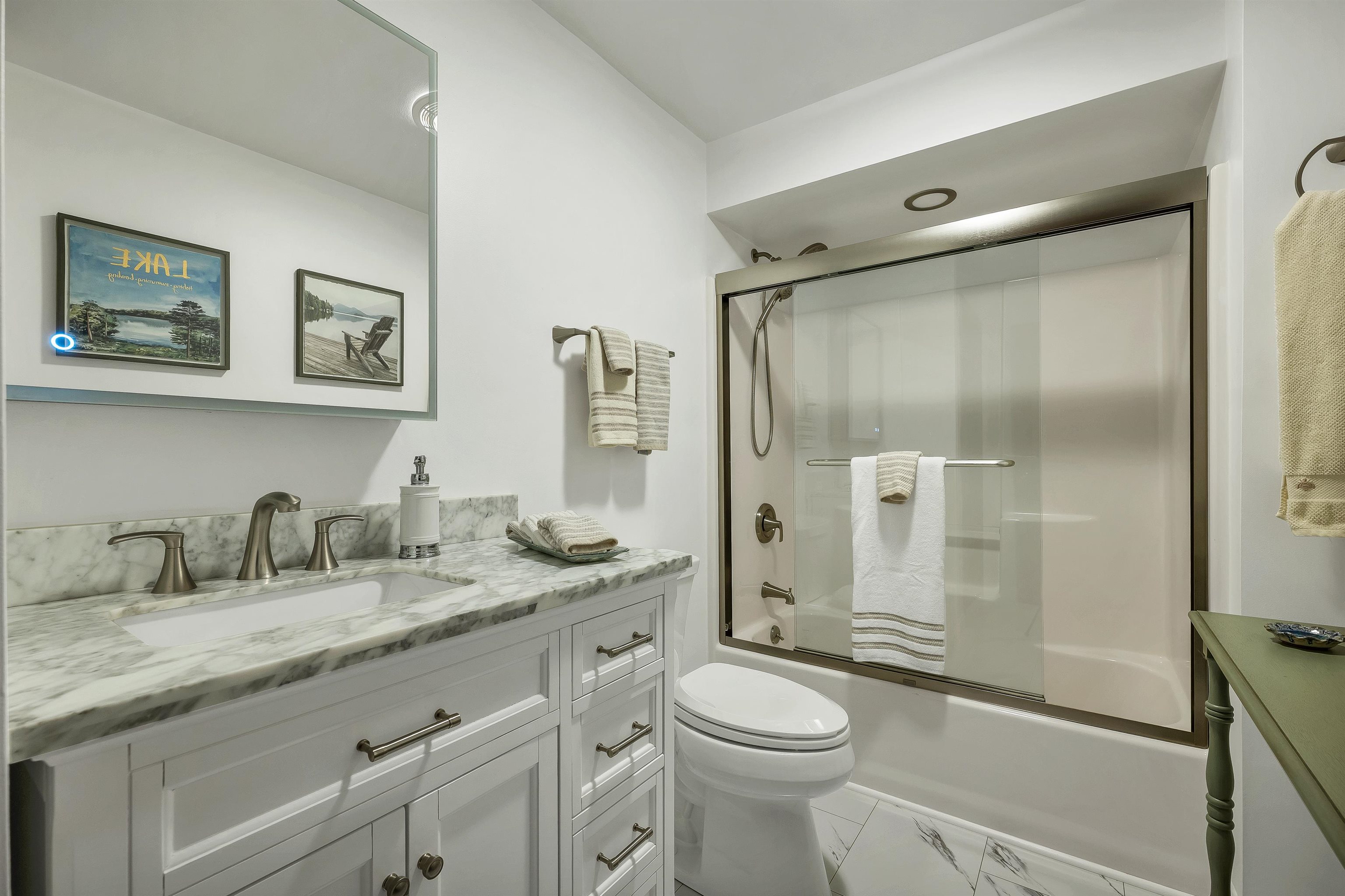 143 Middle Road Property Photo 49