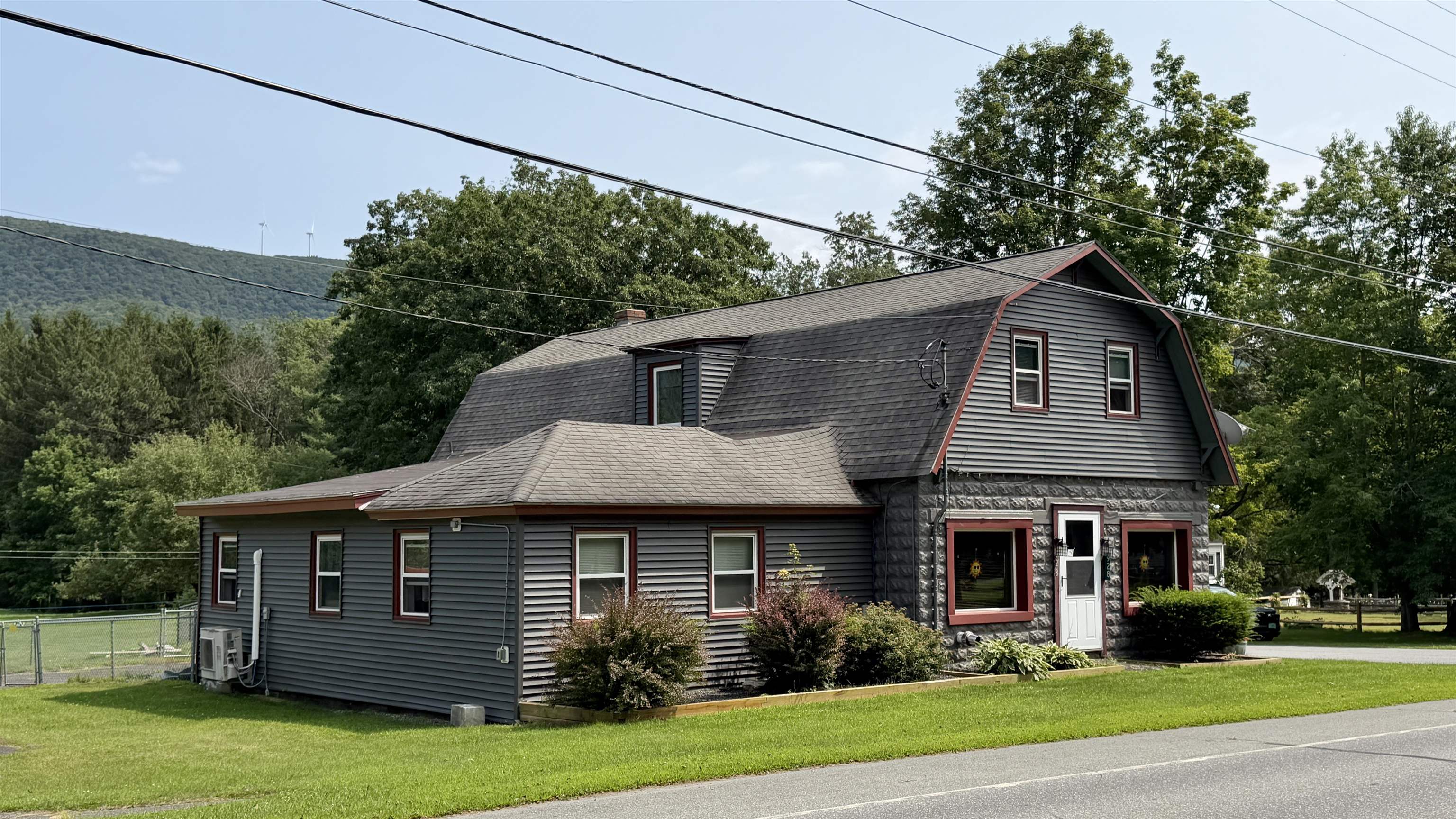 928 Main Road Property Photo 2