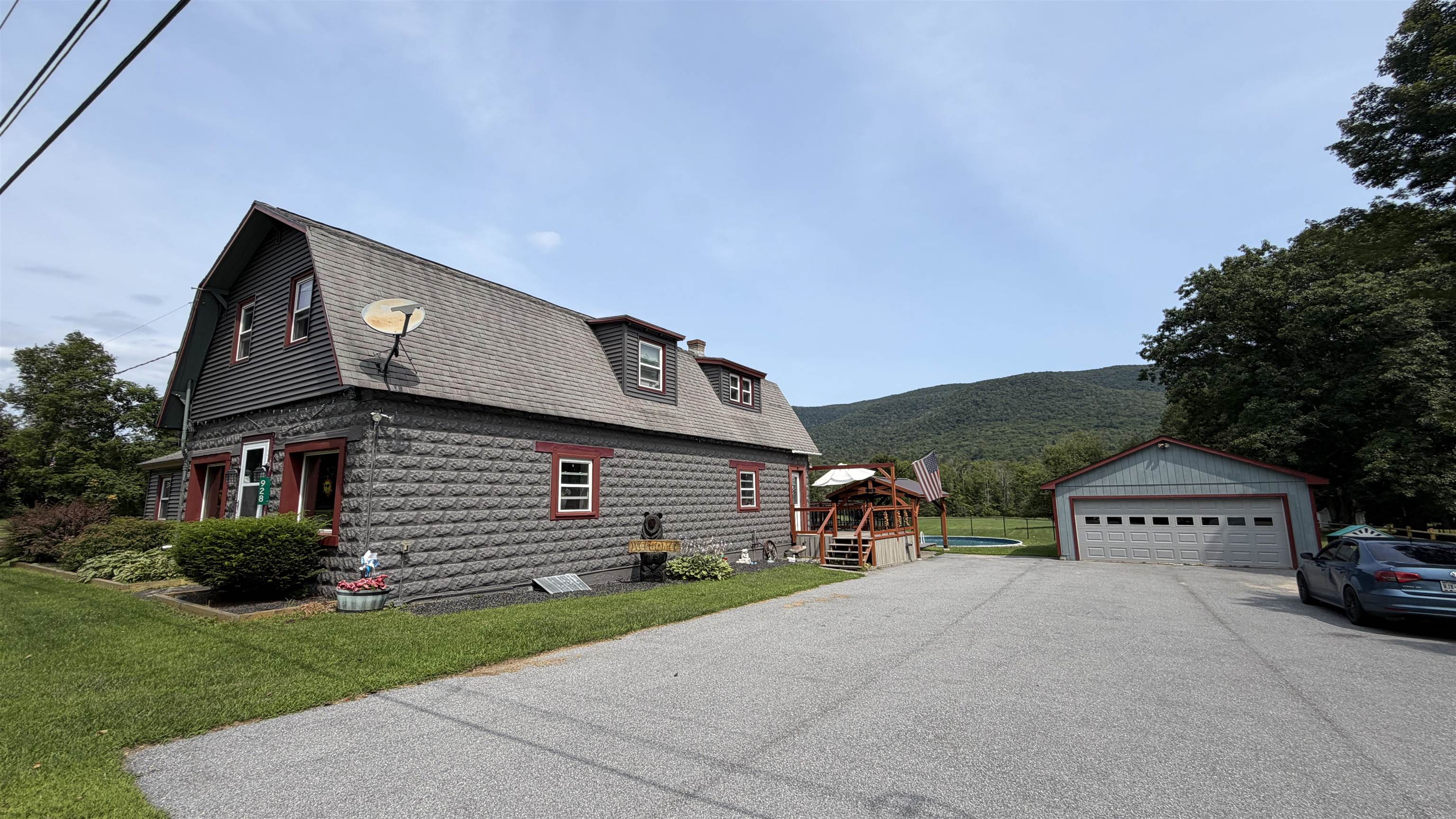 928 Main Road Property Photo 3